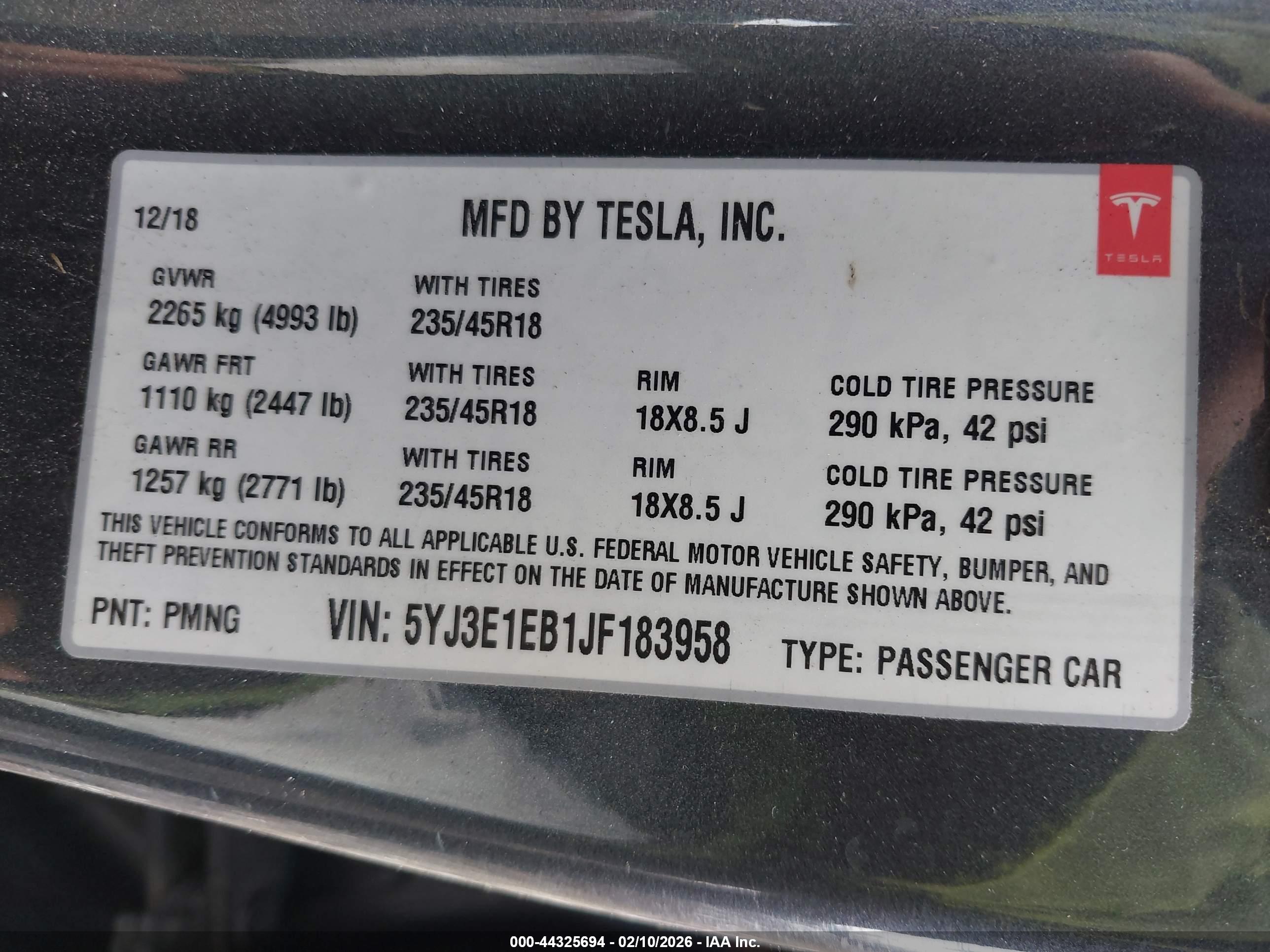TESLA MODEL image 9