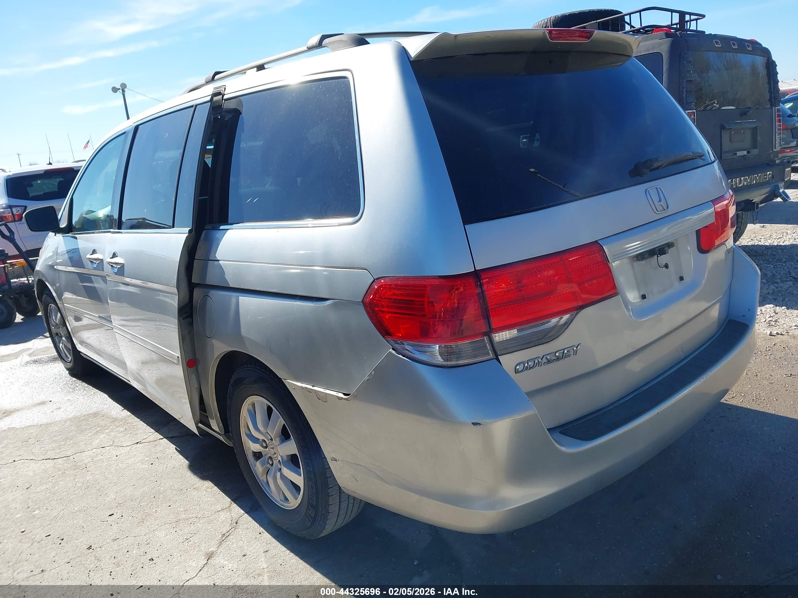 HONDA ODYSSEY image 3