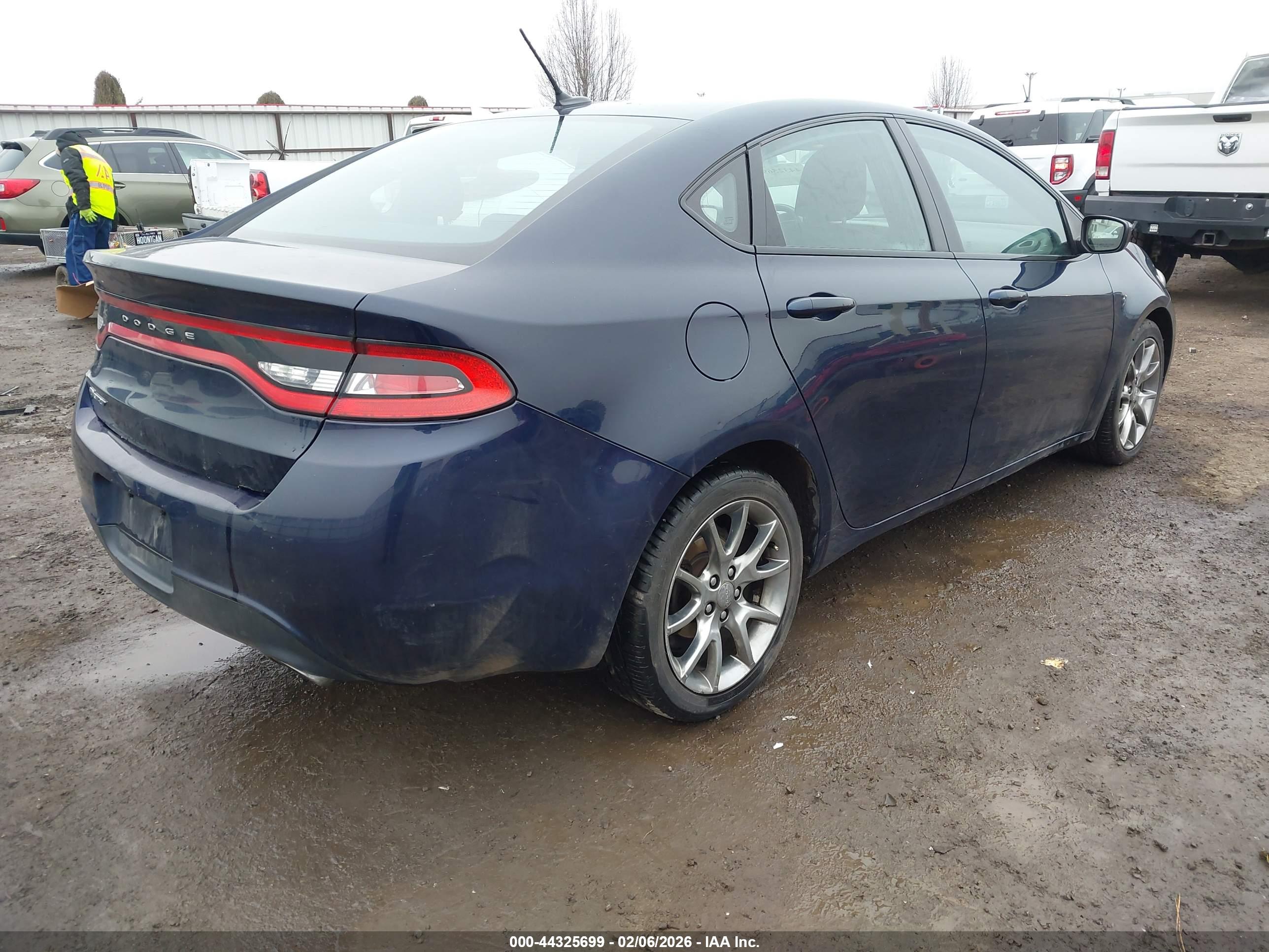 DODGE DART image 4