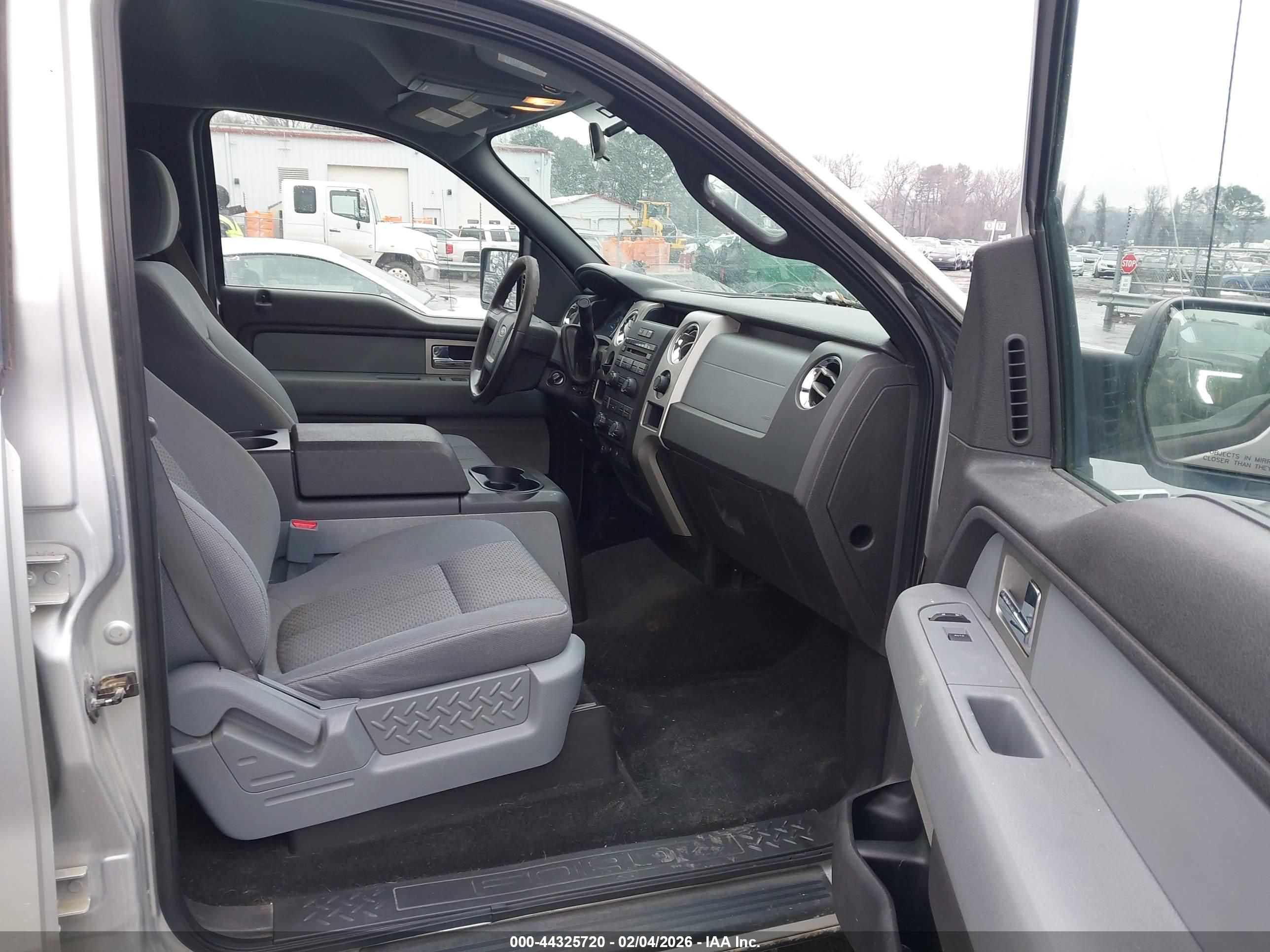 FORD F-150 image 5