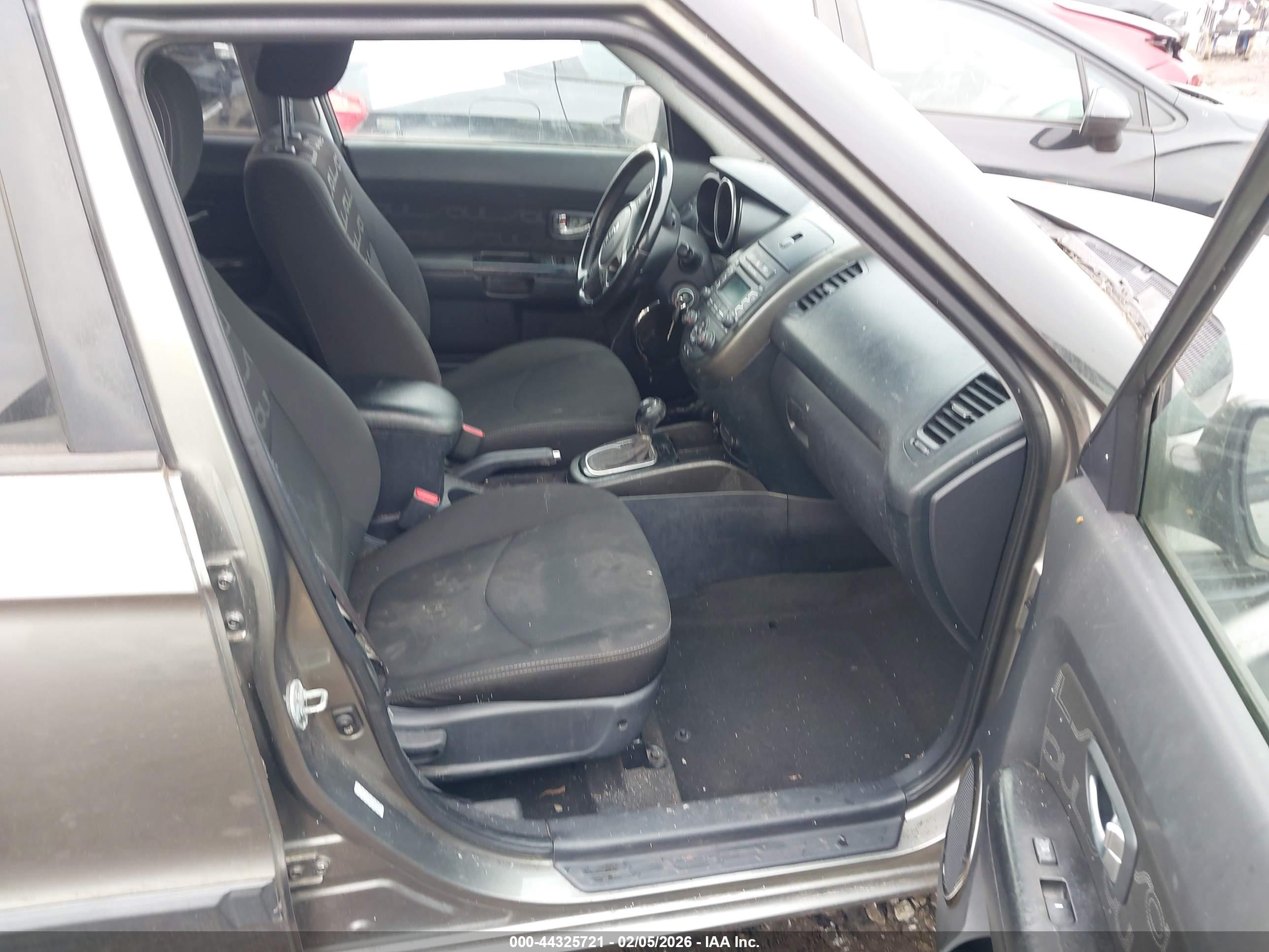 KIA SOUL image 5
