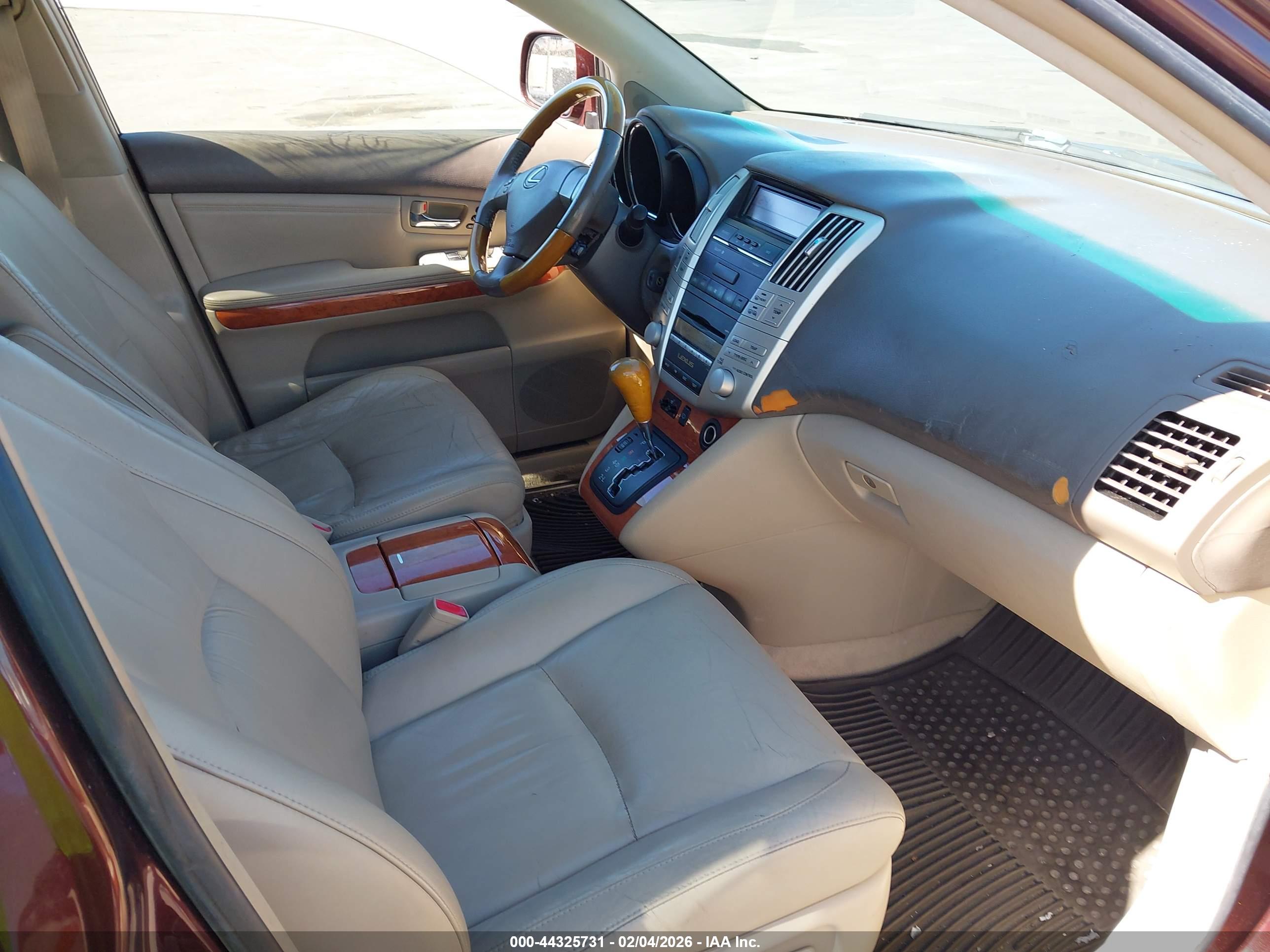 LEXUS RX image 5