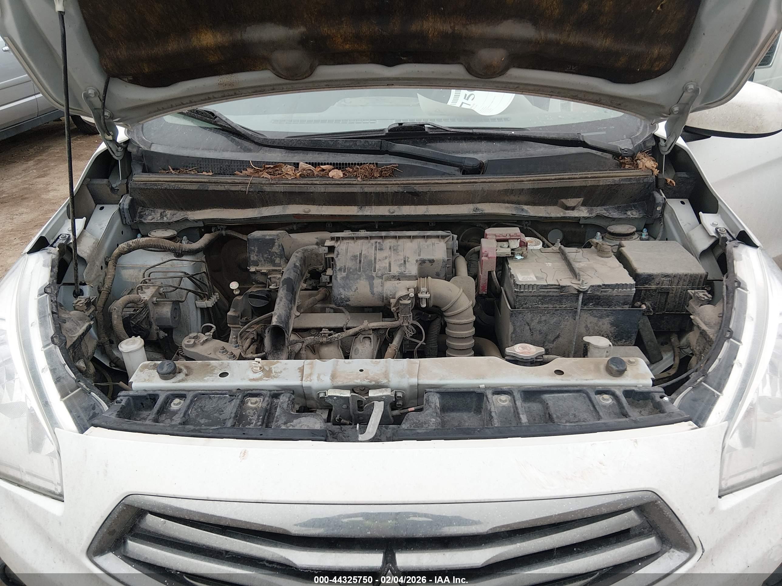 MITSUBISHI MIRAGE image 10
