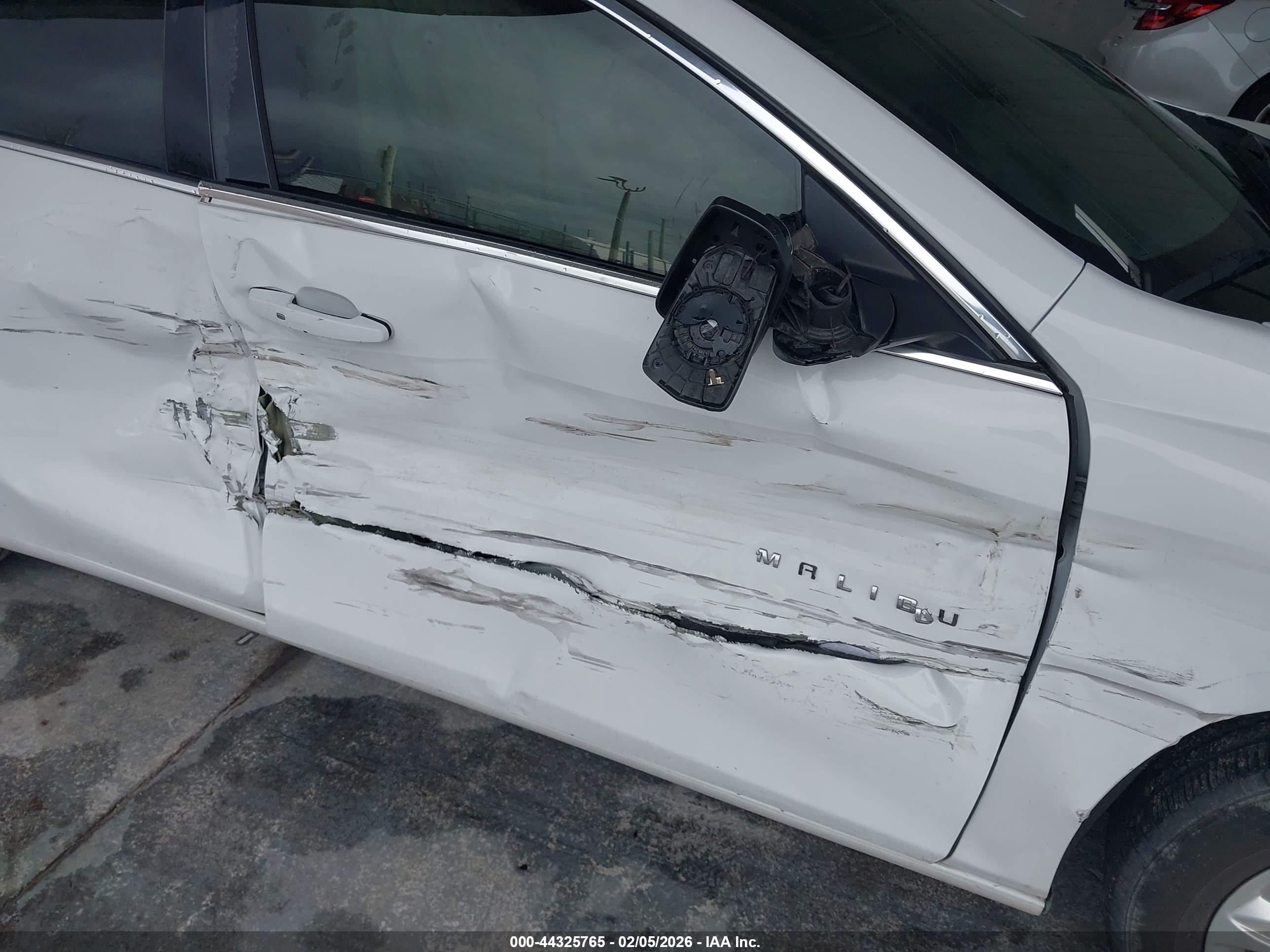 CHEVROLET MALIBU image 6