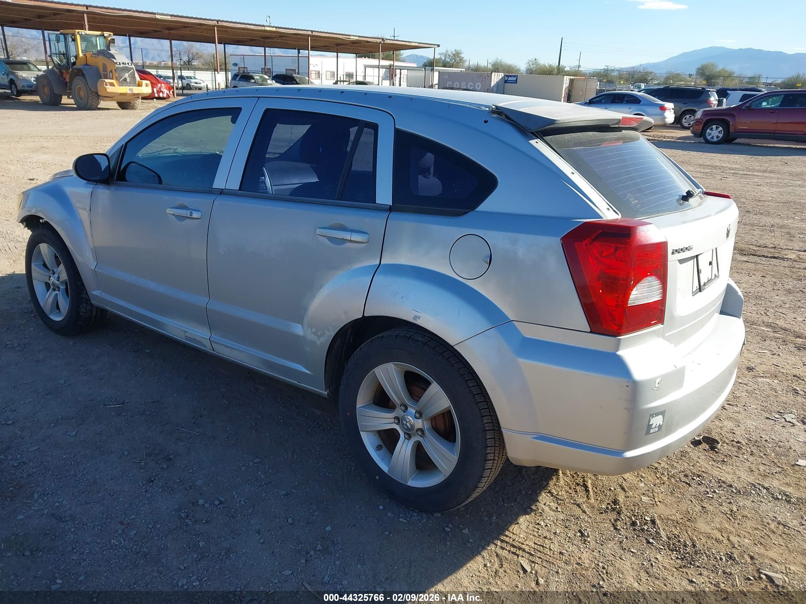 DODGE CALIBER image 3
