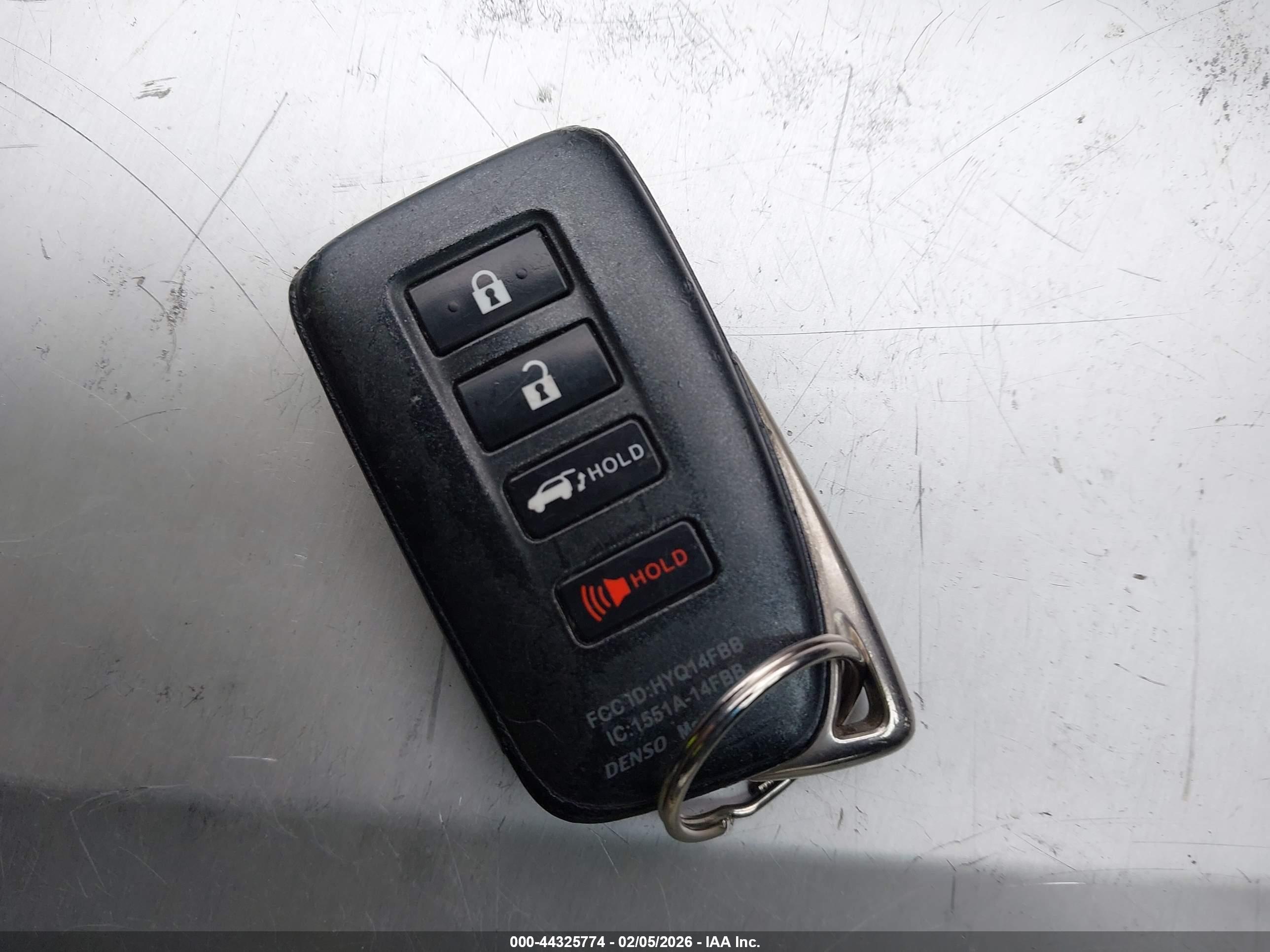 LEXUS RX image 11