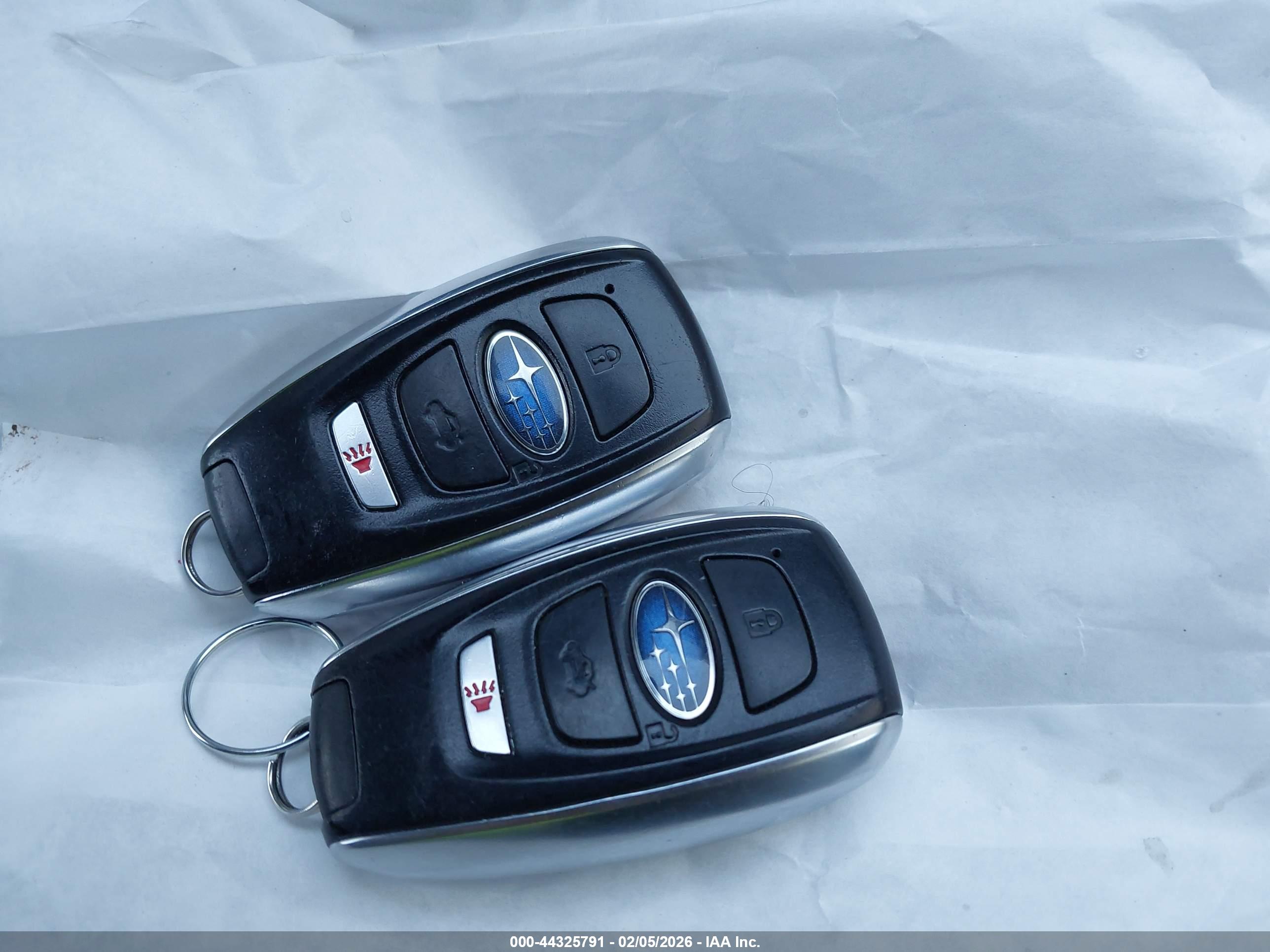 SUBARU FORESTER image 11