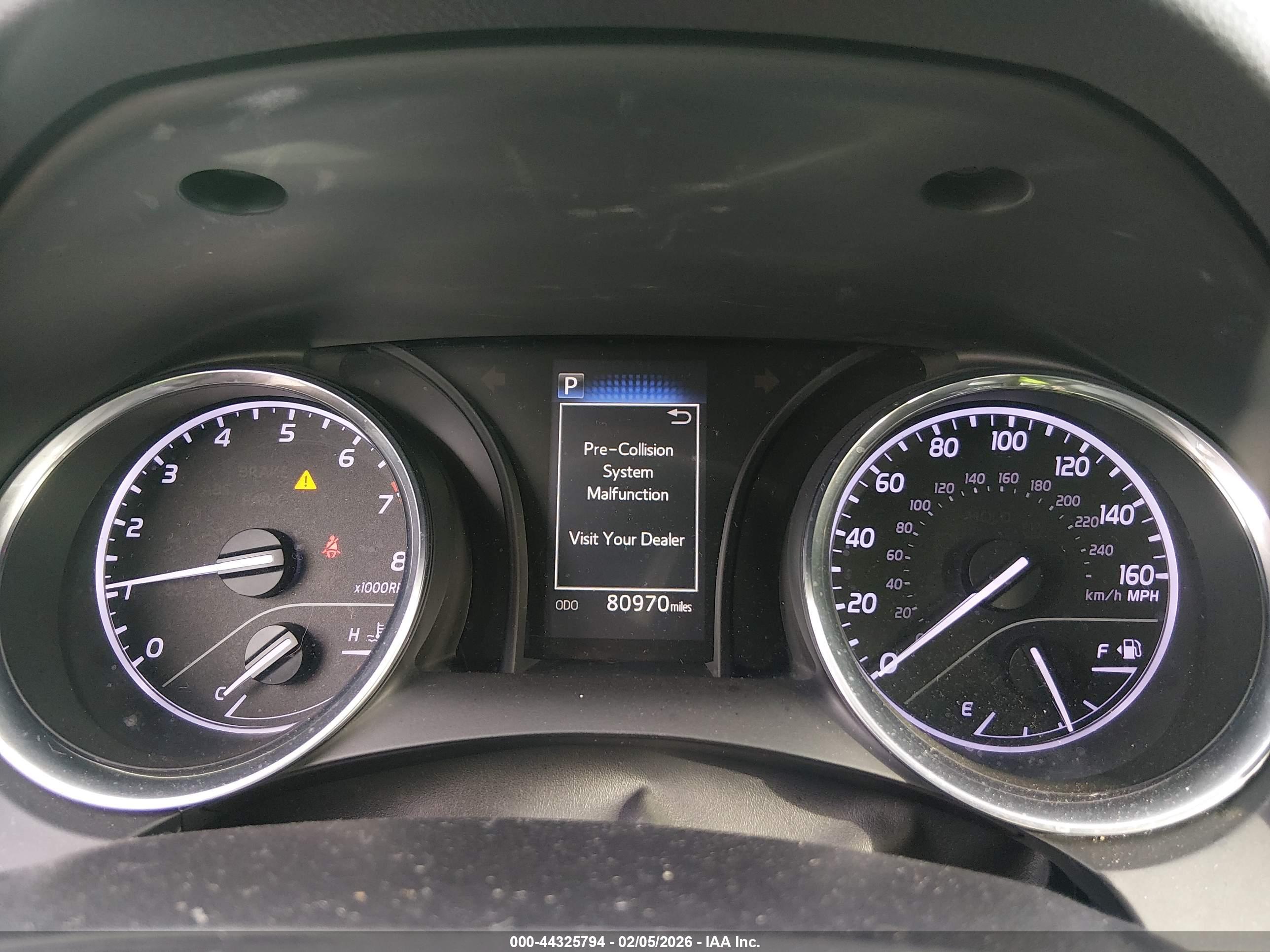 TOYOTA CAMRY image 7