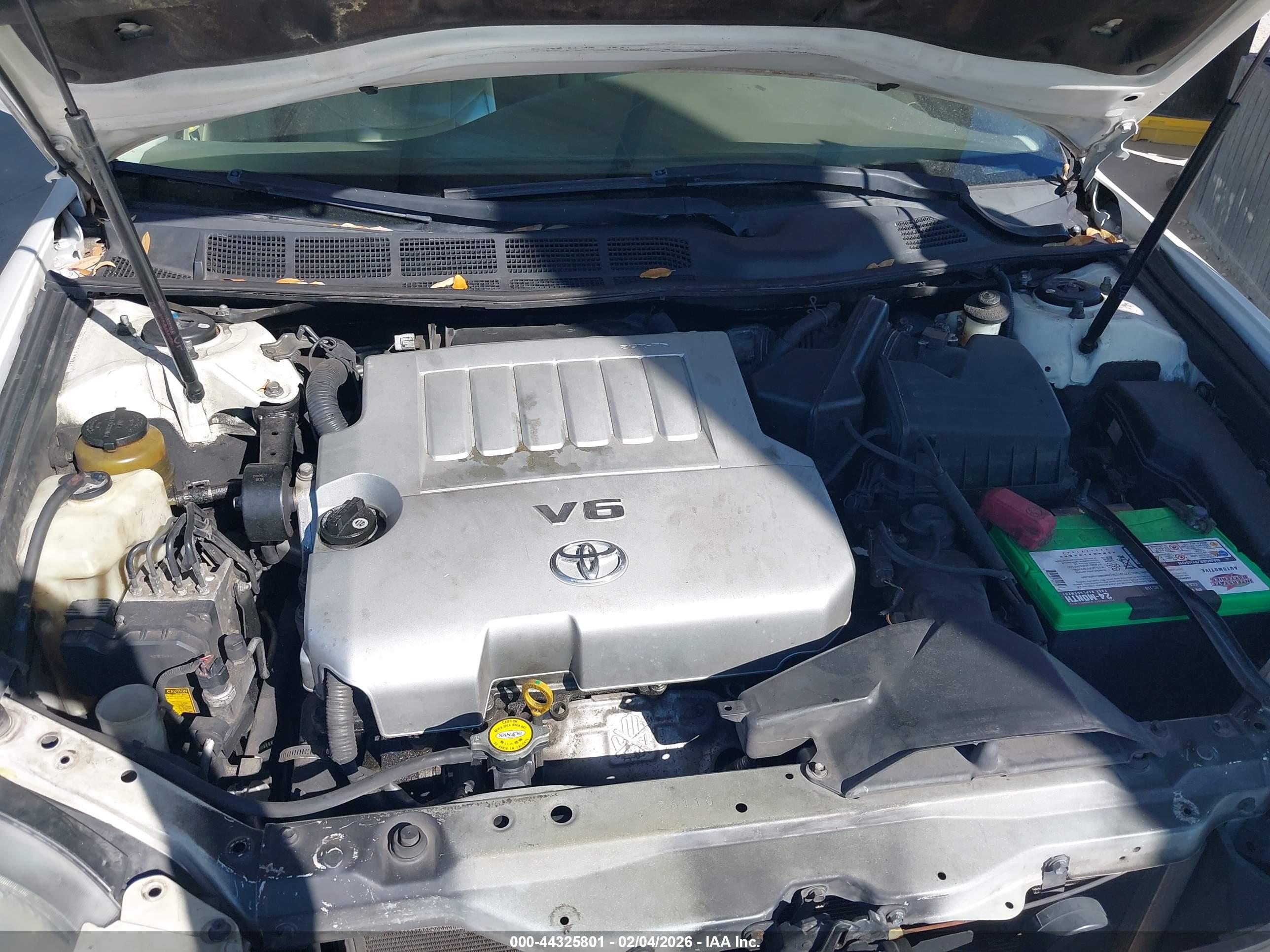 TOYOTA AVALON image 10