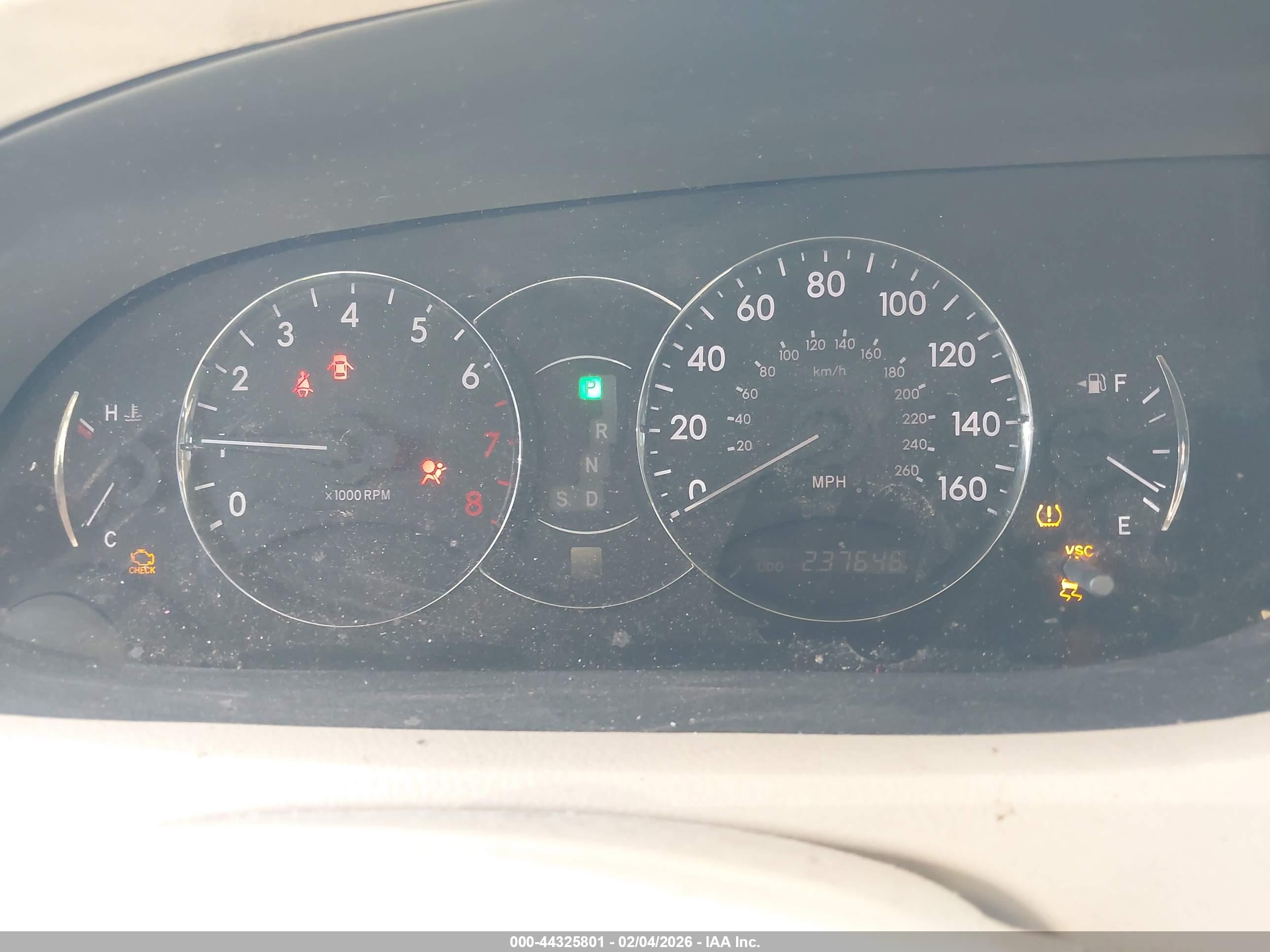 TOYOTA AVALON image 7