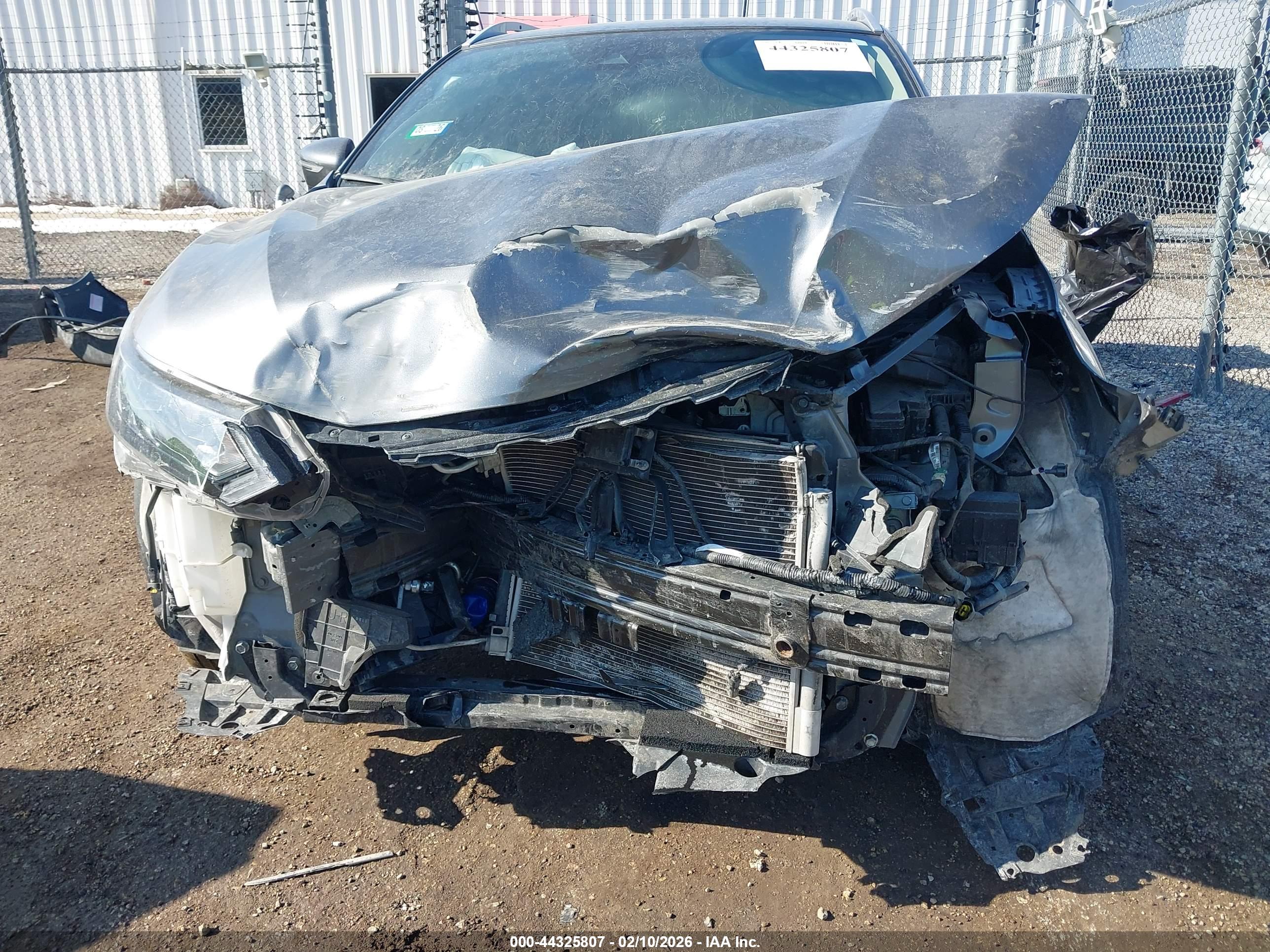 NISSAN ROGUE image 6