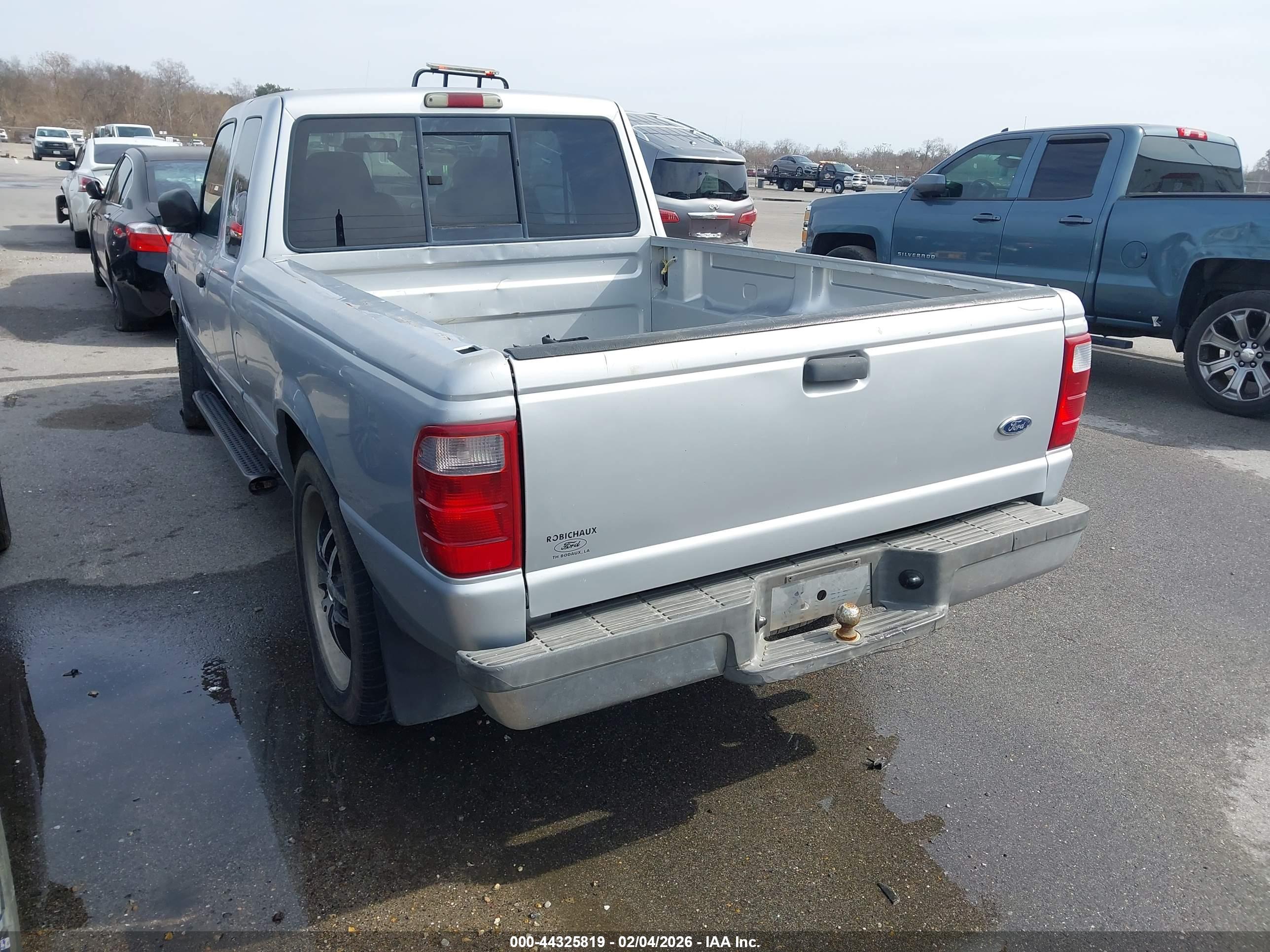 FORD RANGER image 3