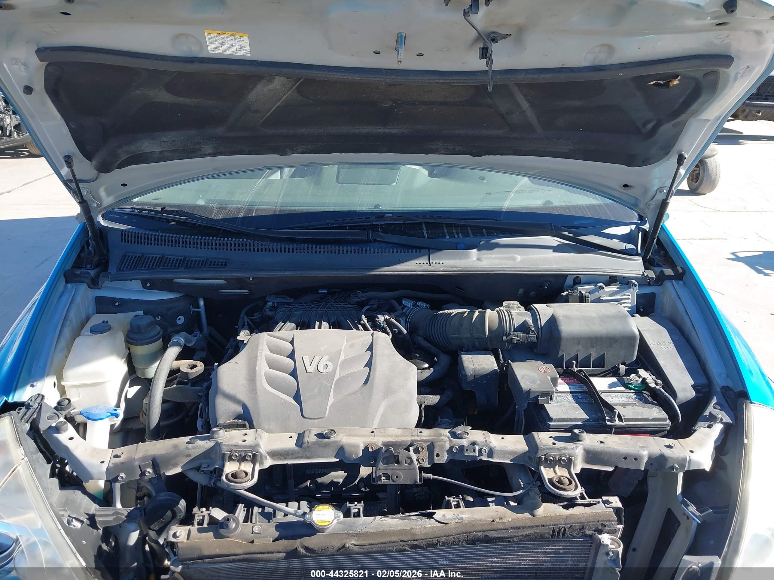KIA SEDONA image 10