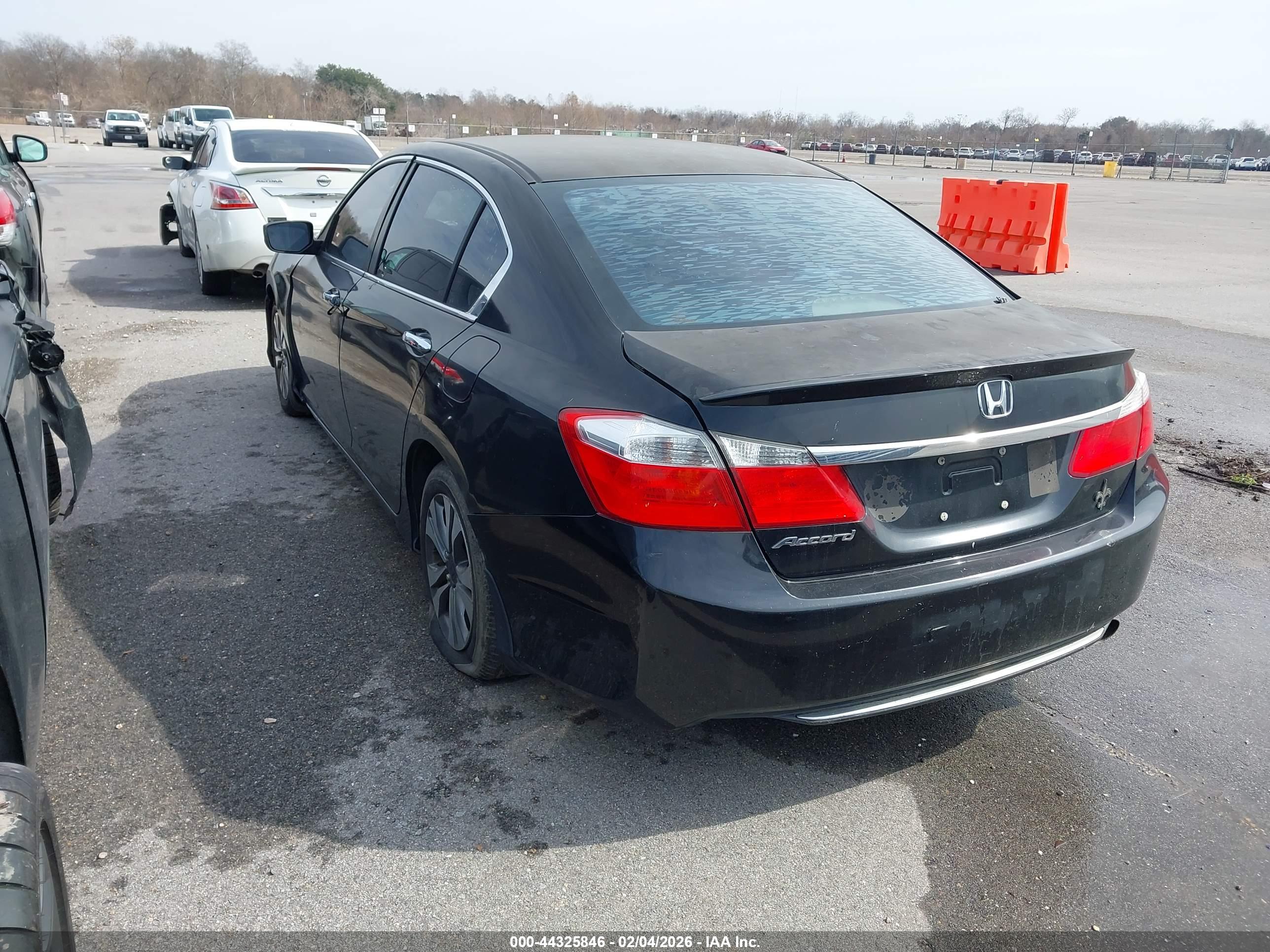HONDA ACCORD image 3