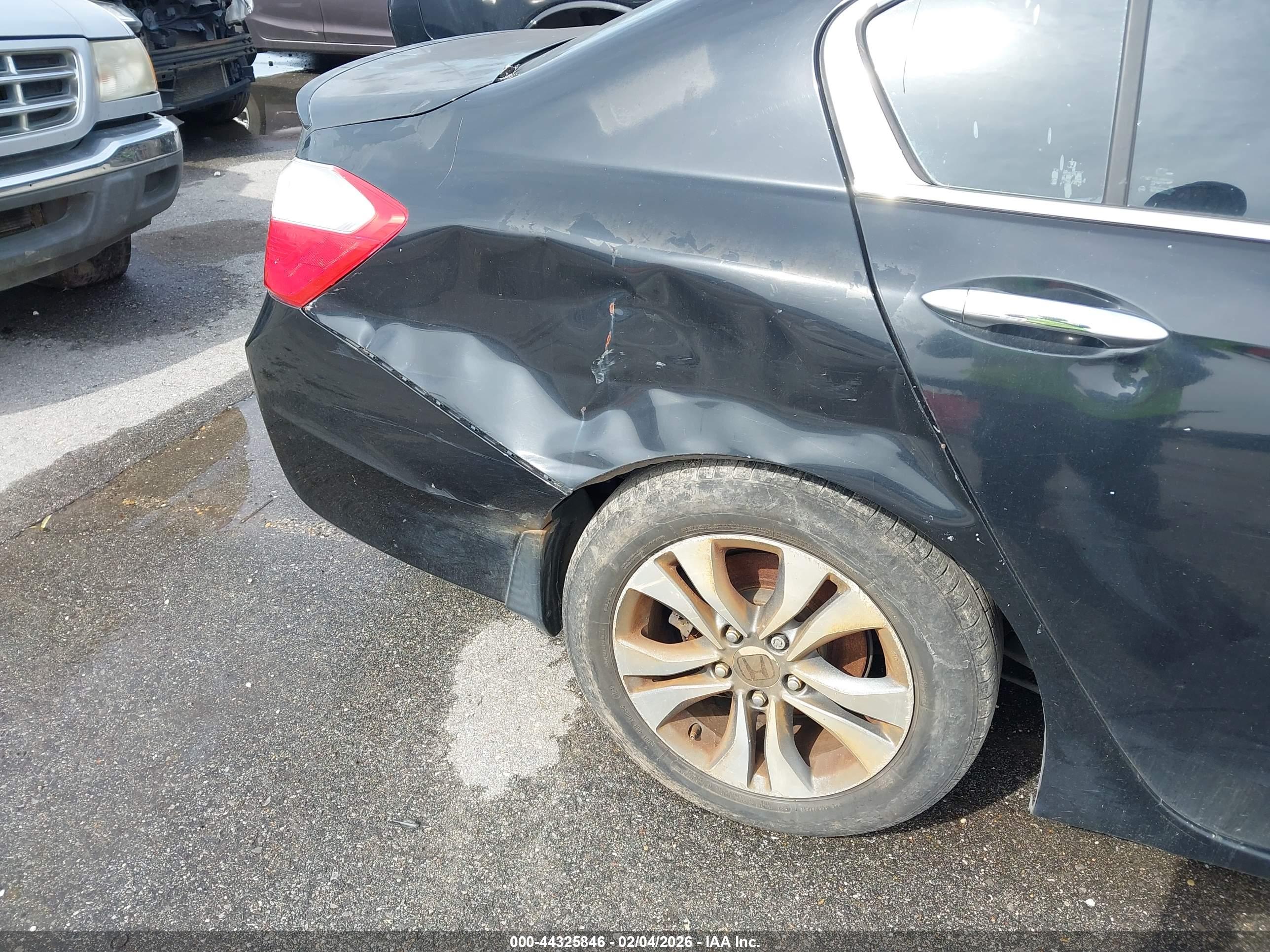 HONDA ACCORD image 6