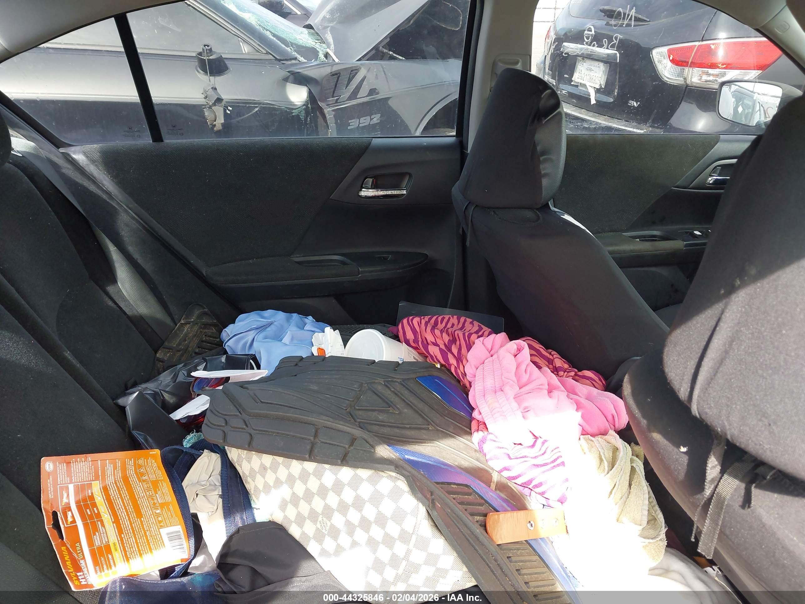 HONDA ACCORD image 8