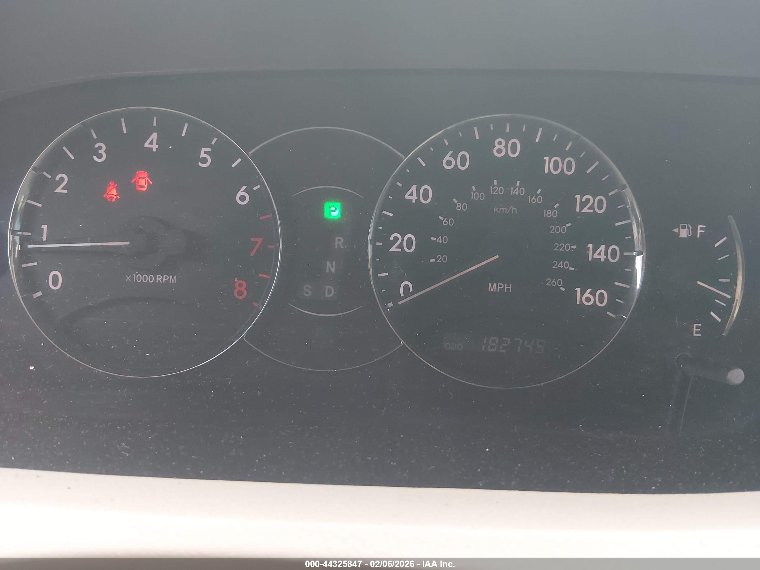 TOYOTA AVALON image 7