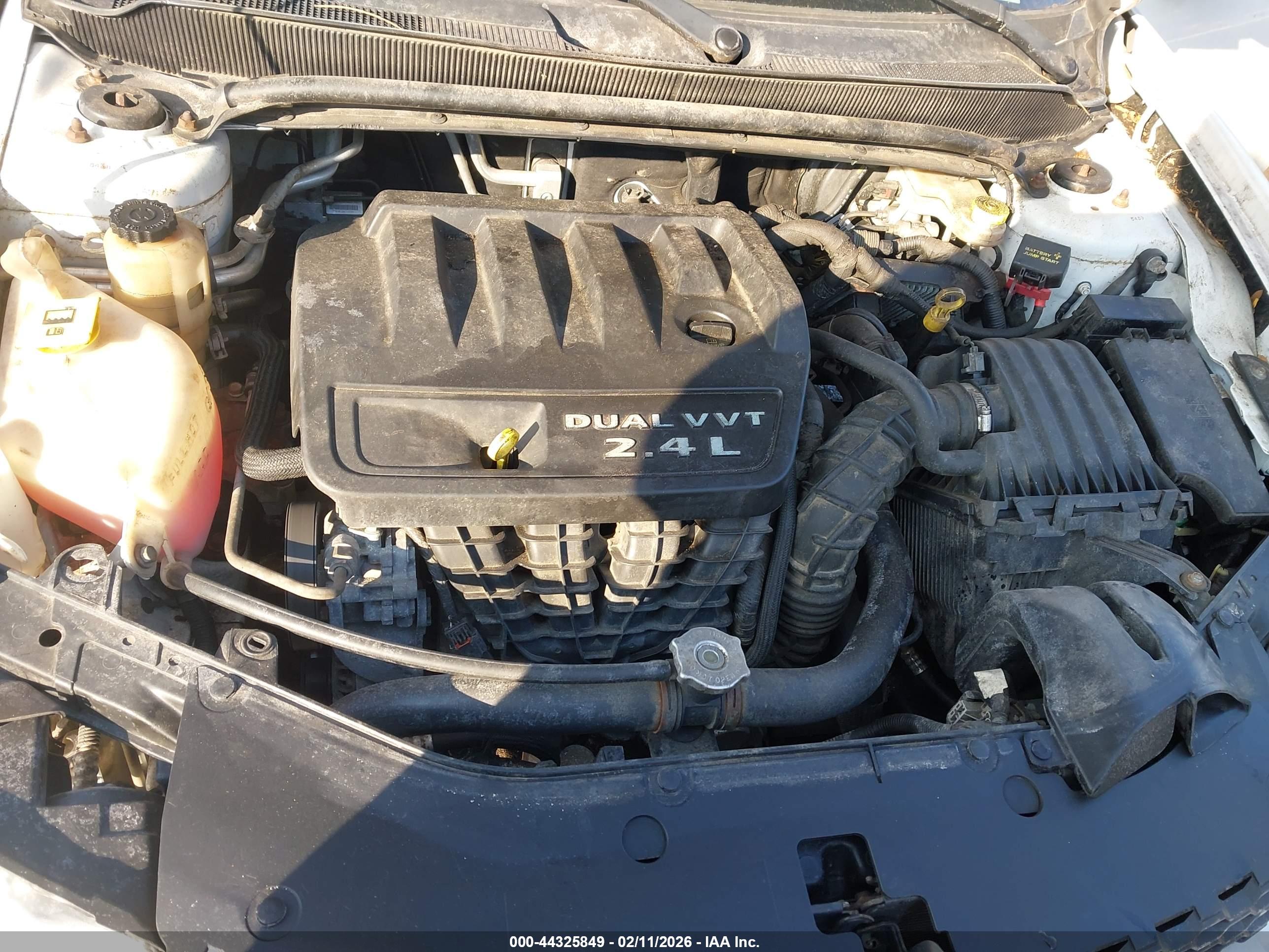 DODGE AVENGER image 10