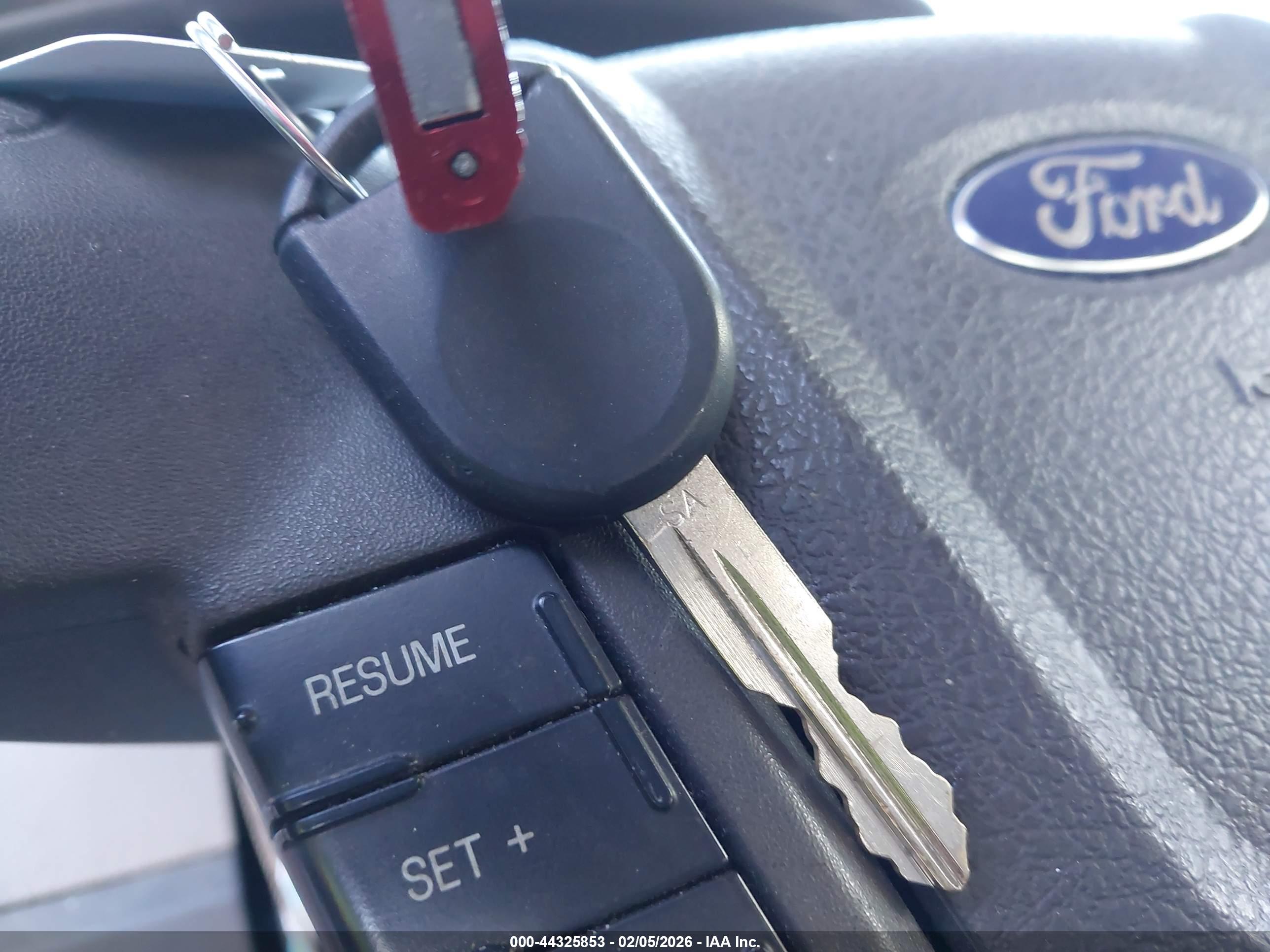 FORD F-150 image 11