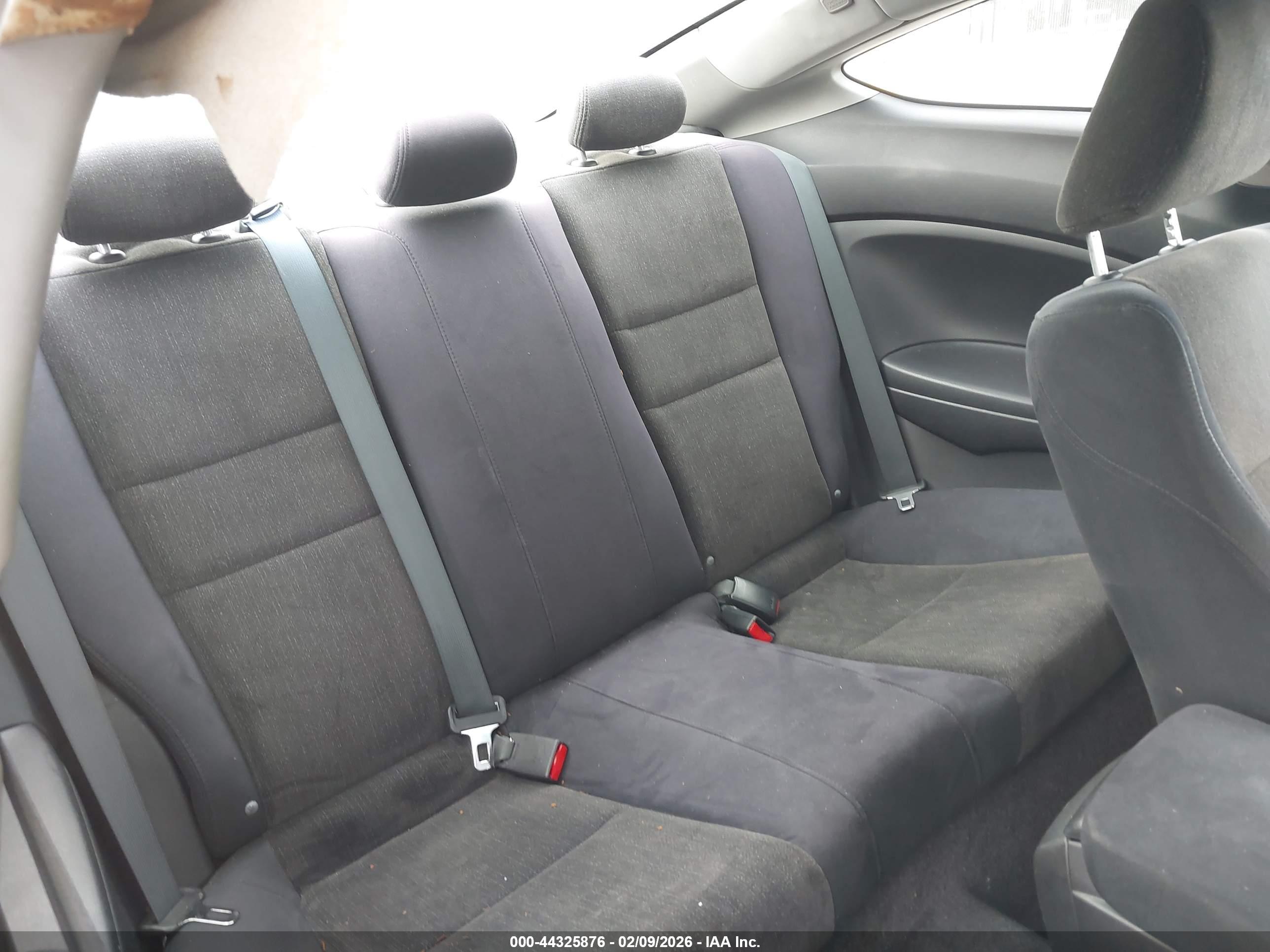 HONDA ACCORD image 8