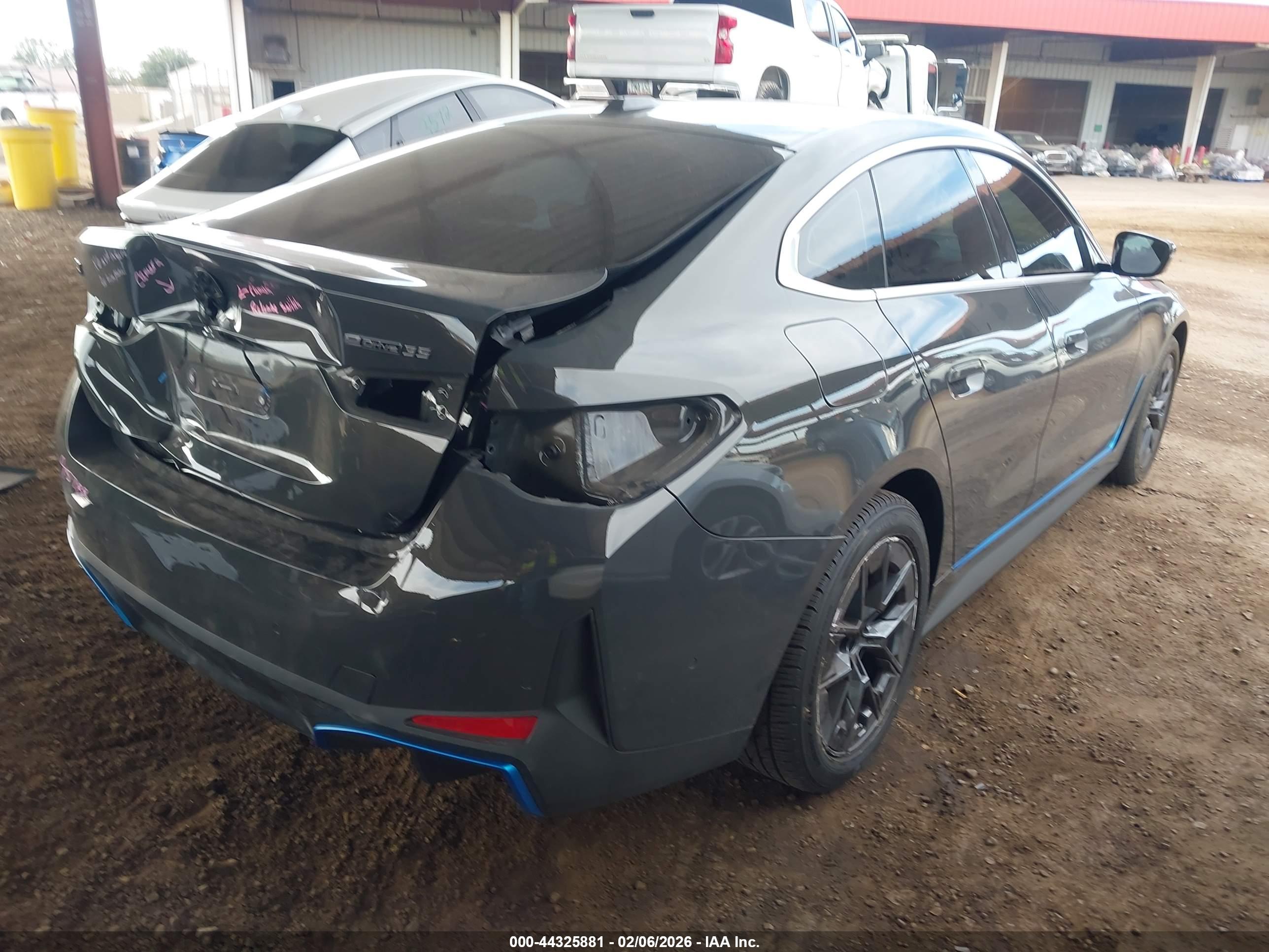 BMW I4 image 4