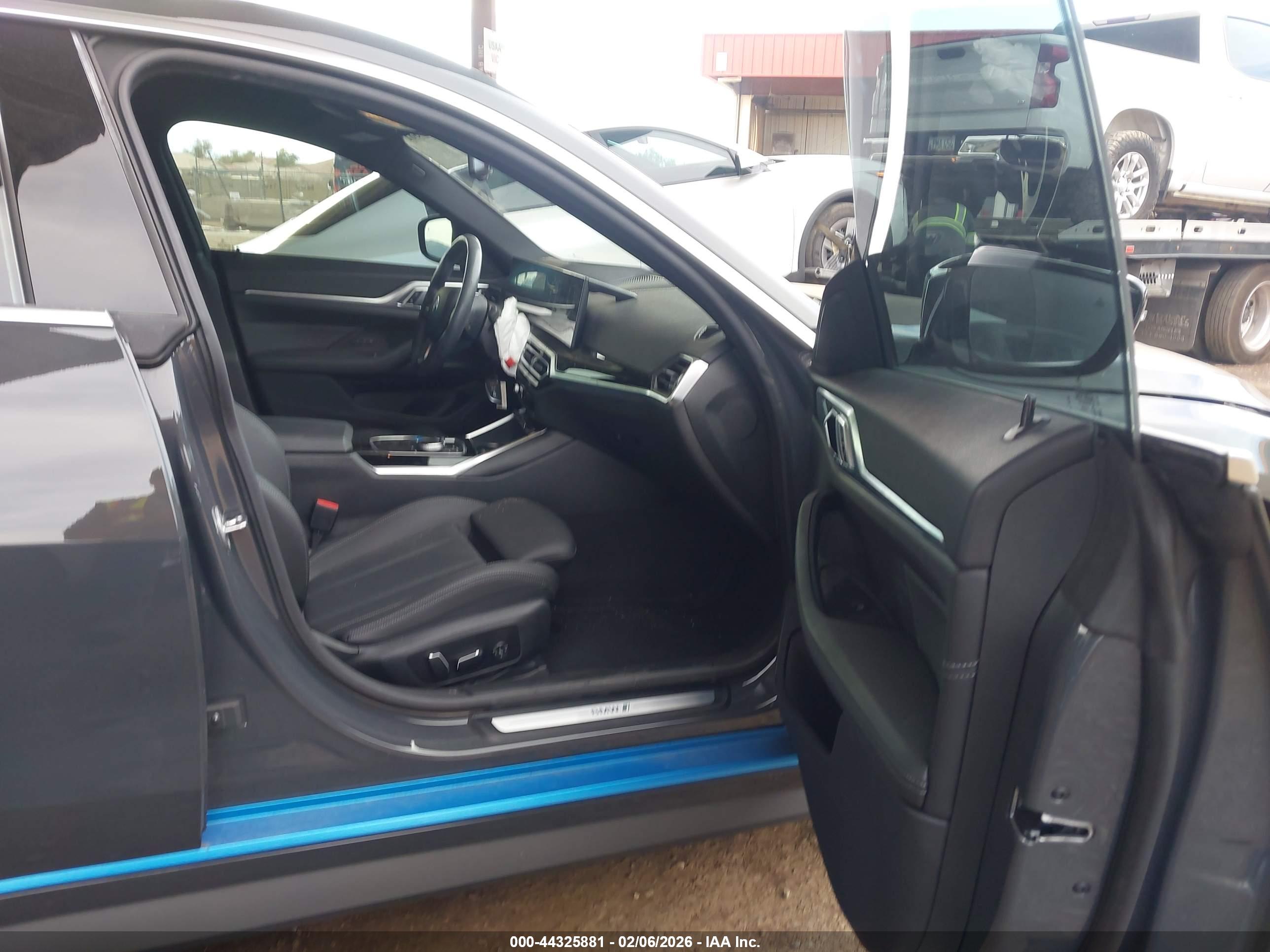 BMW I4 image 5