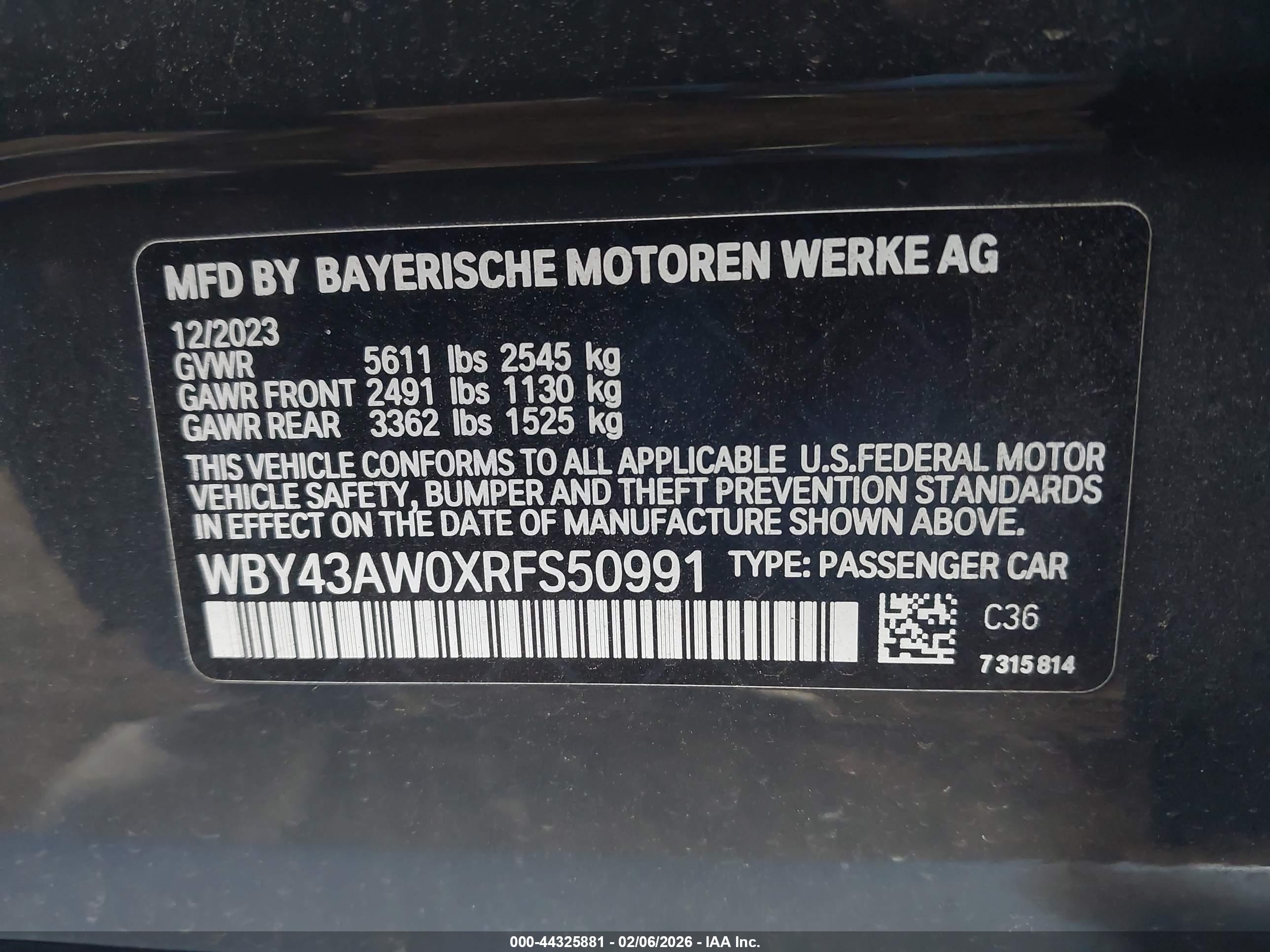 BMW I4 image 9