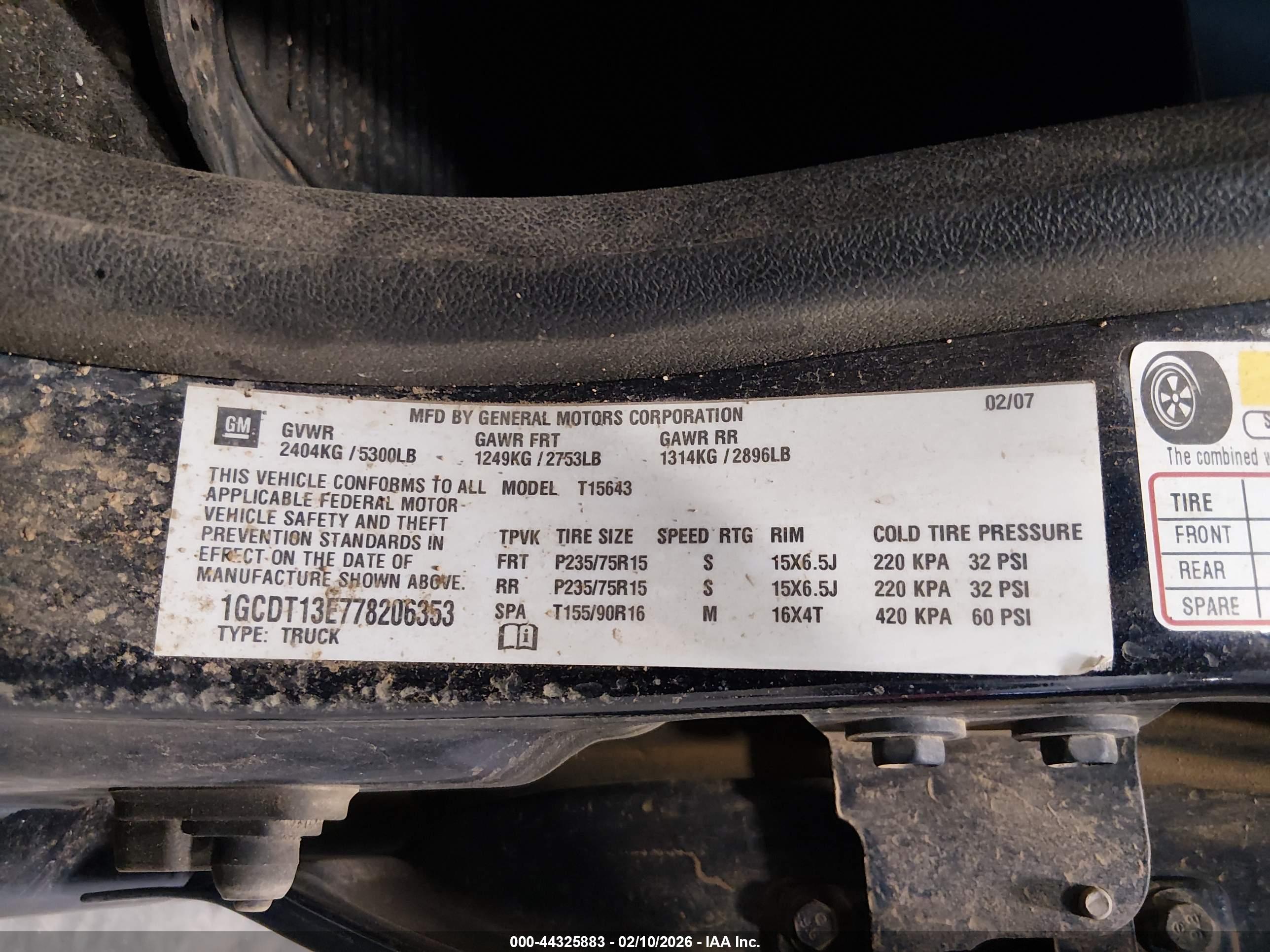 CHEVROLET COLORADO image 9