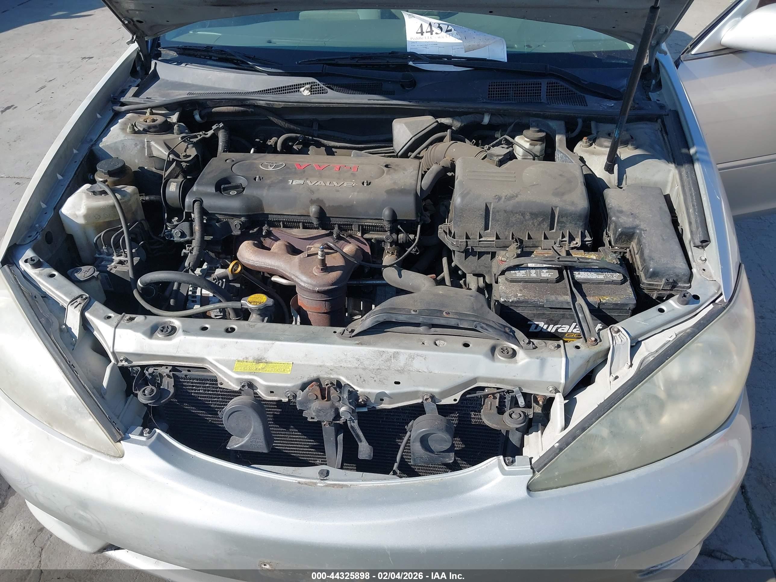 TOYOTA CAMRY image 10
