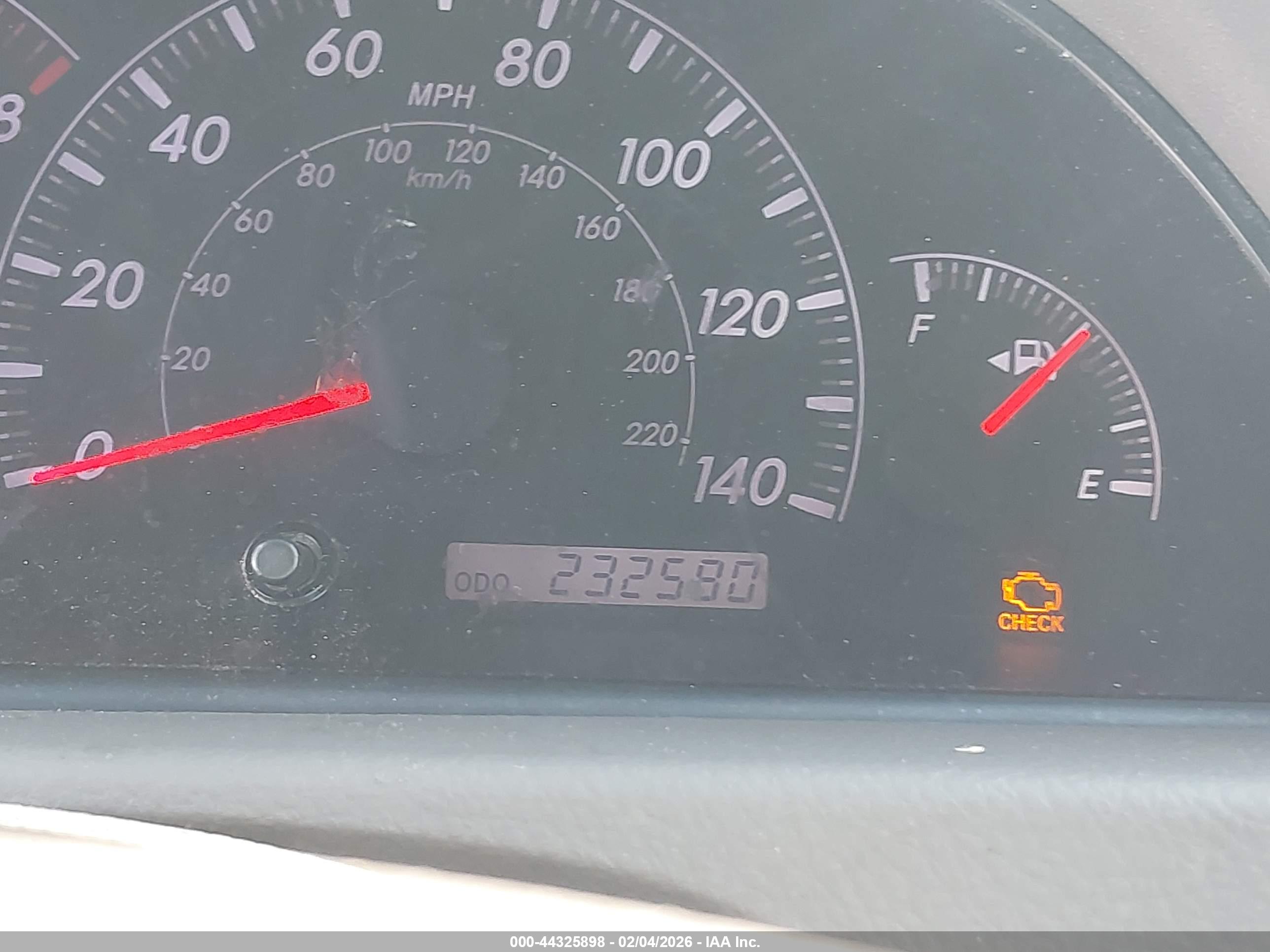 TOYOTA CAMRY image 7