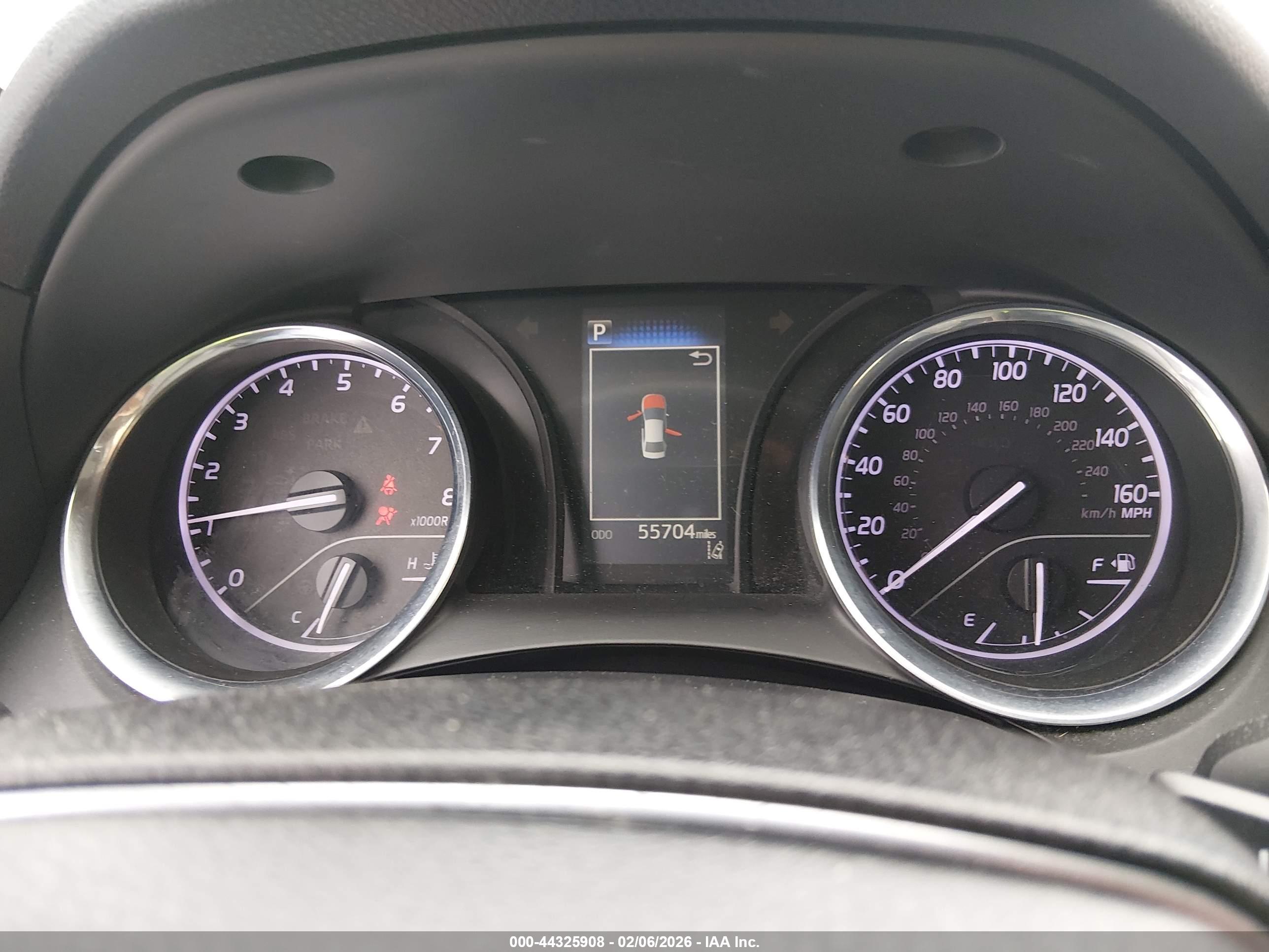 TOYOTA CAMRY image 7