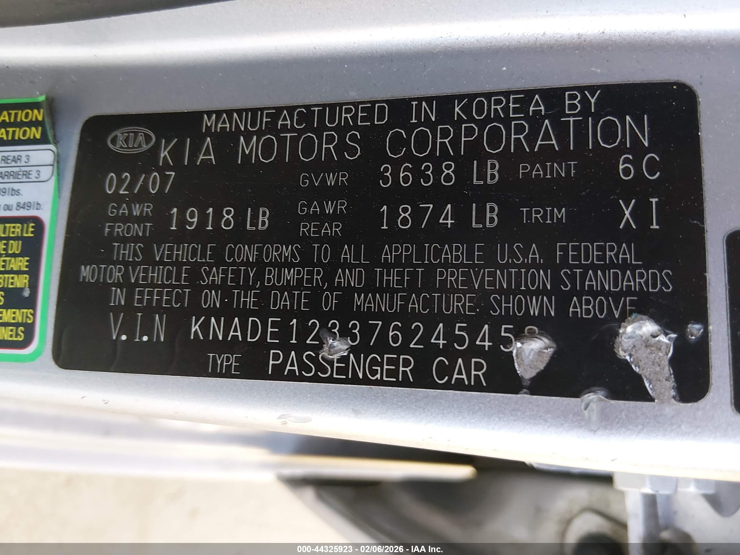 KIA RIO image 9