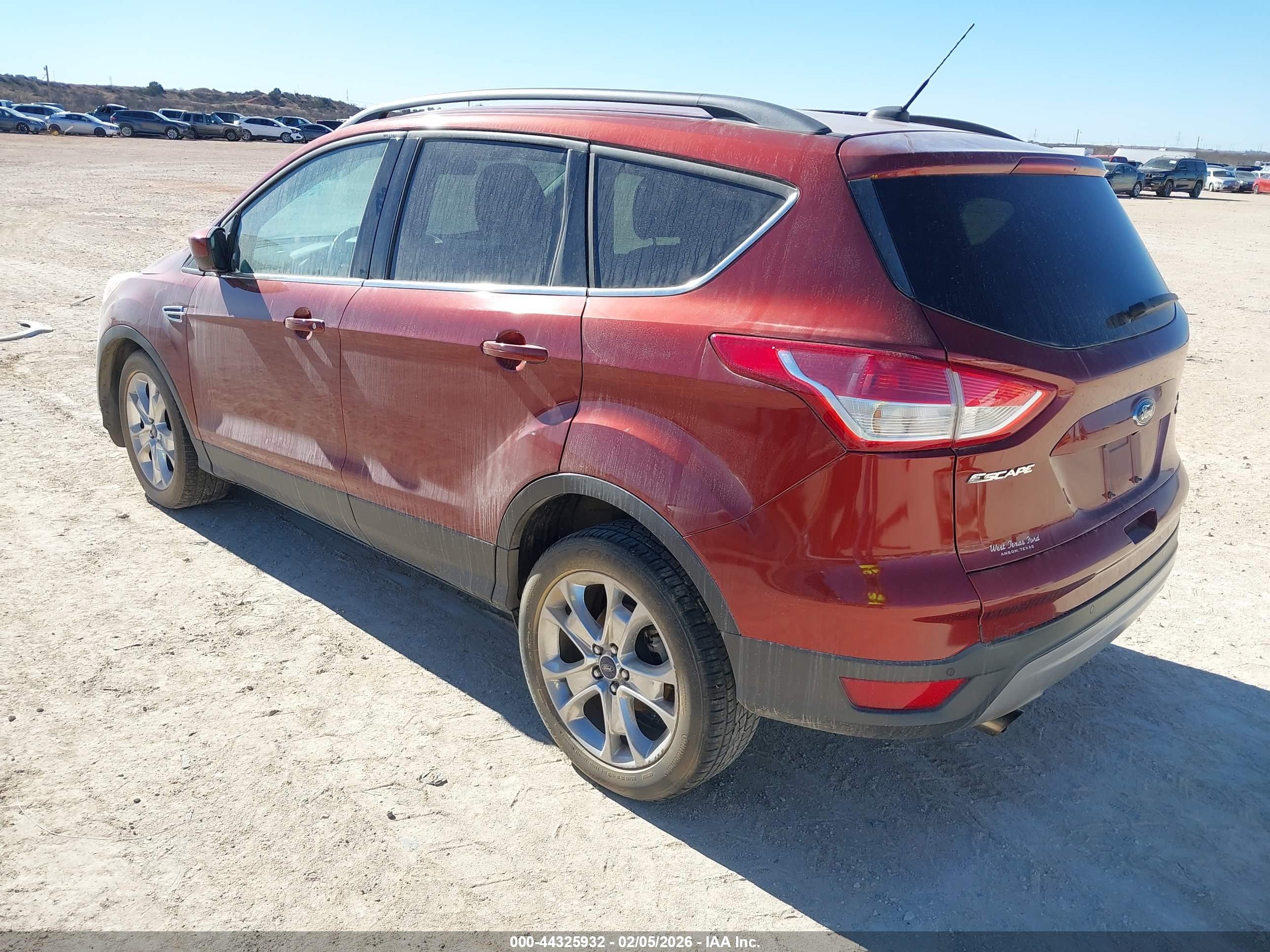 FORD ESCAPE image 3