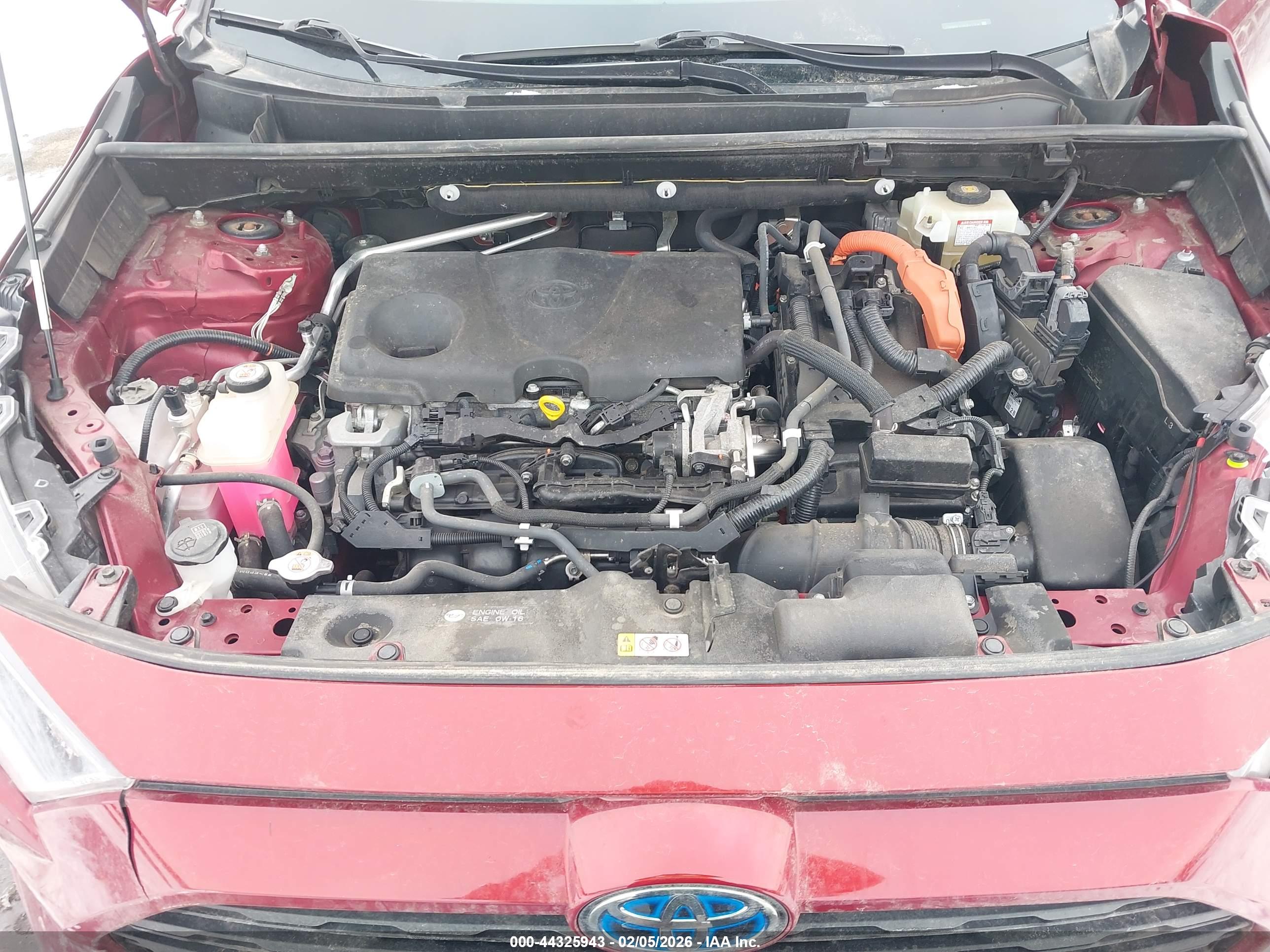 TOYOTA RAV4 image 10
