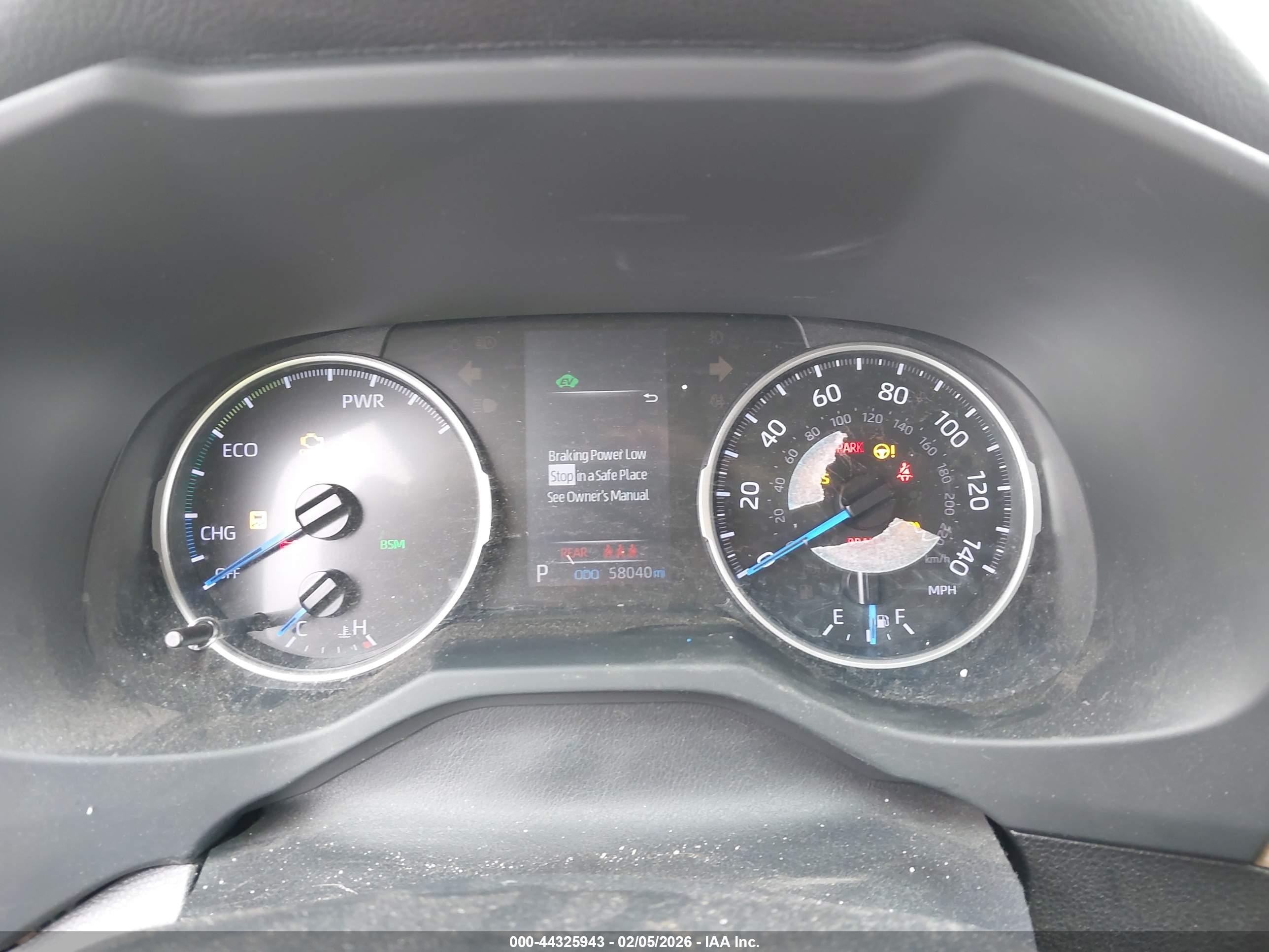 TOYOTA RAV4 image 7
