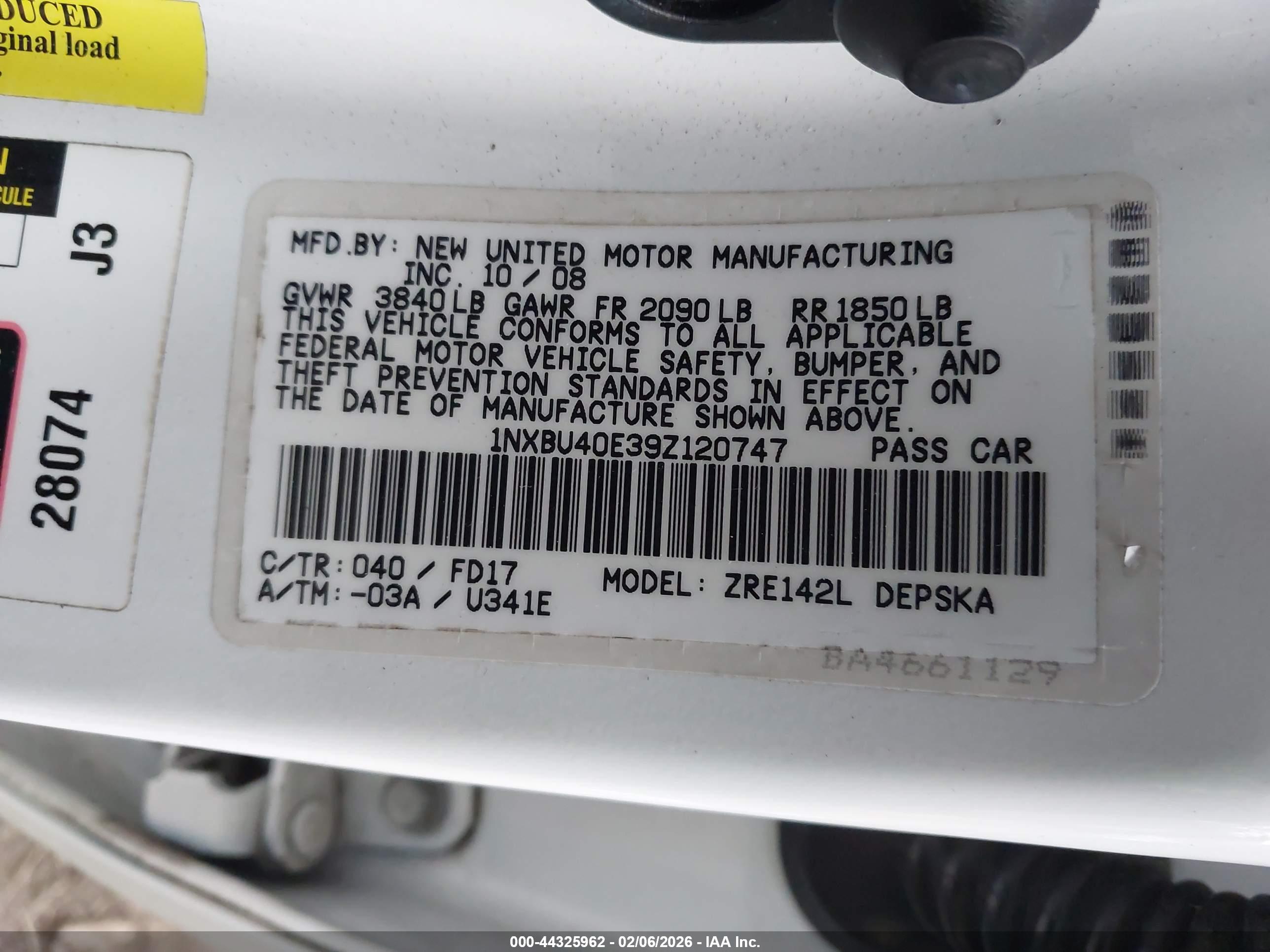 TOYOTA COROLLA image 9