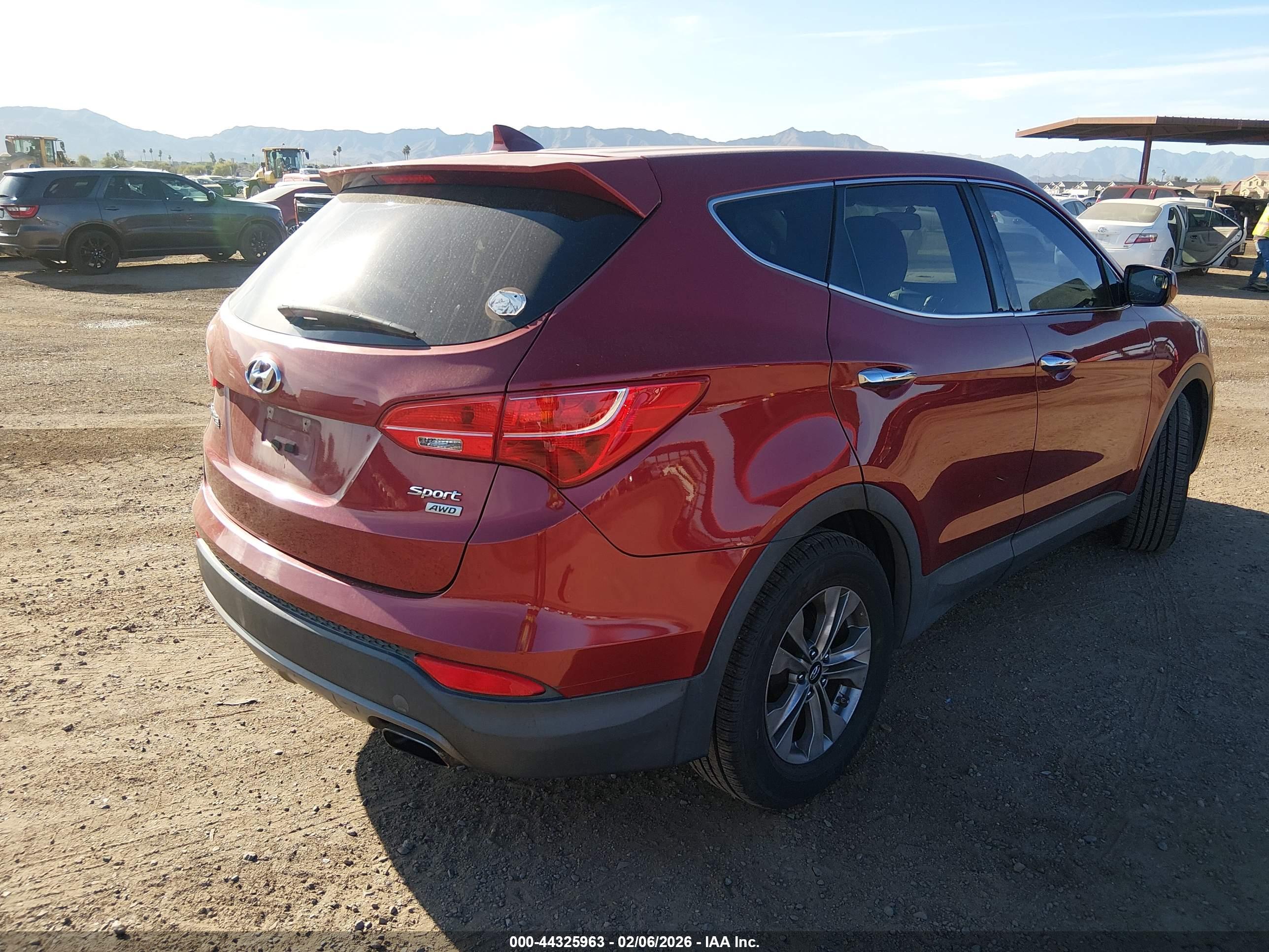 HYUNDAI SANTA image 4