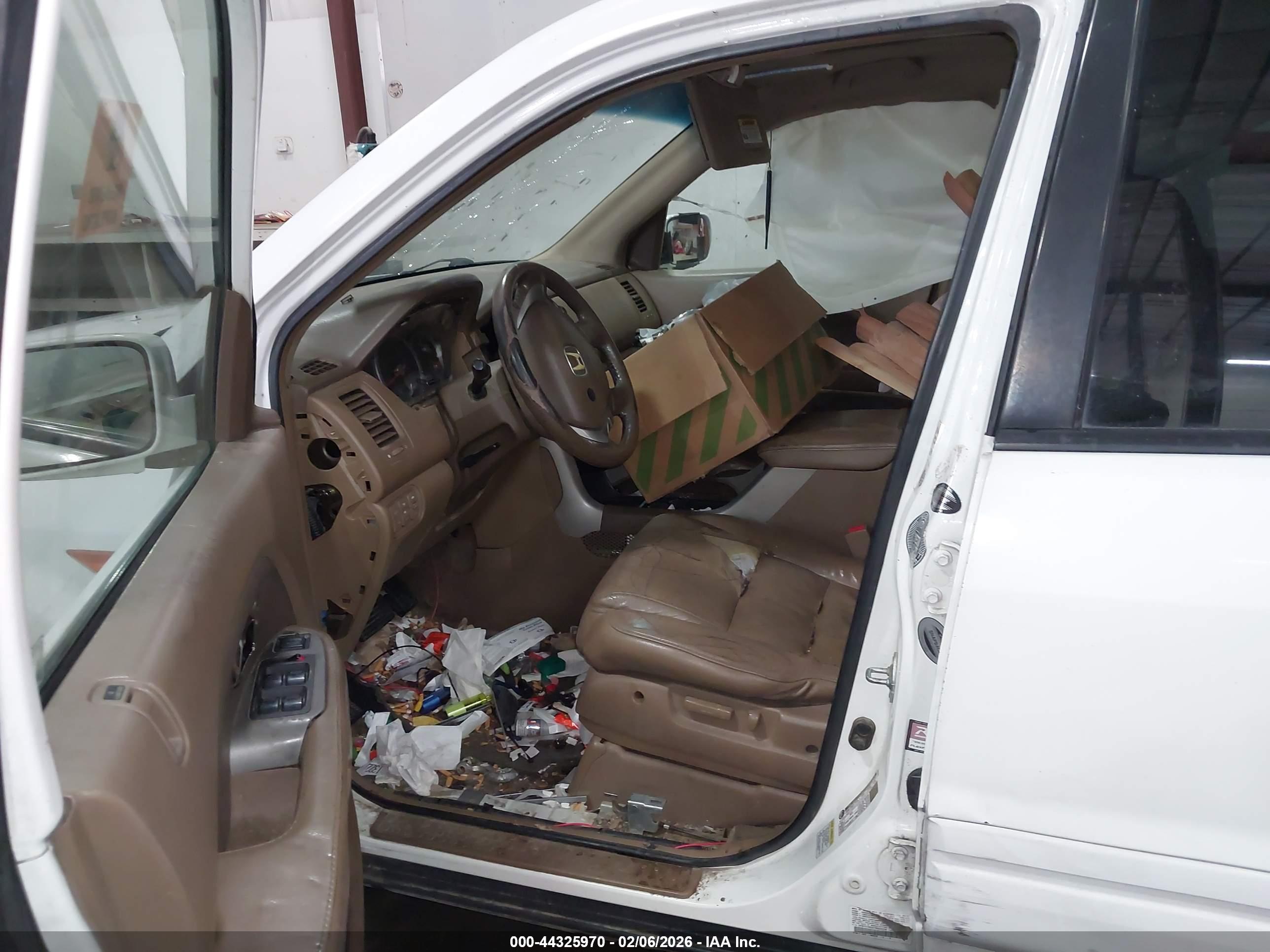 HONDA PILOT image 5