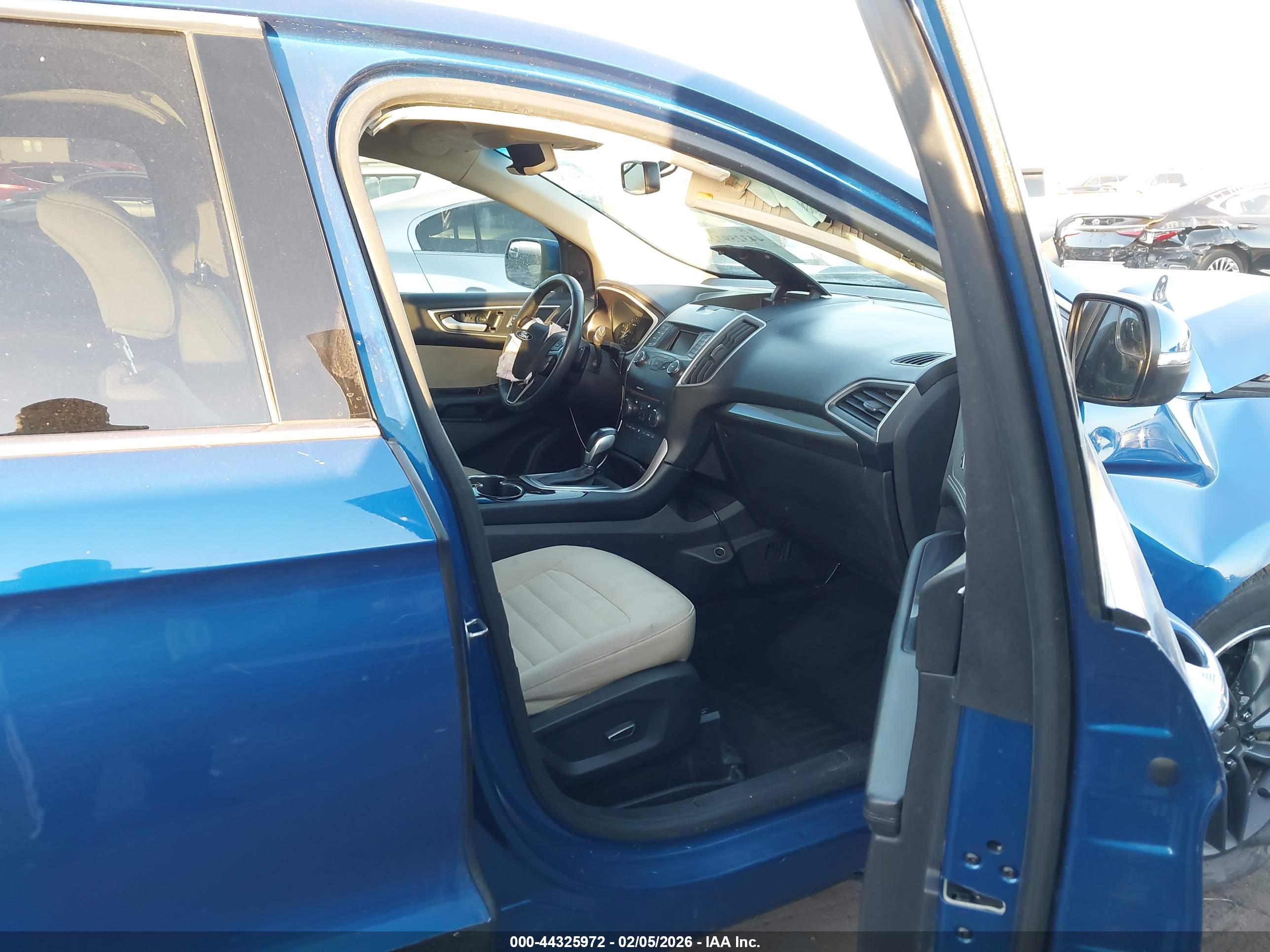 FORD EDGE image 5