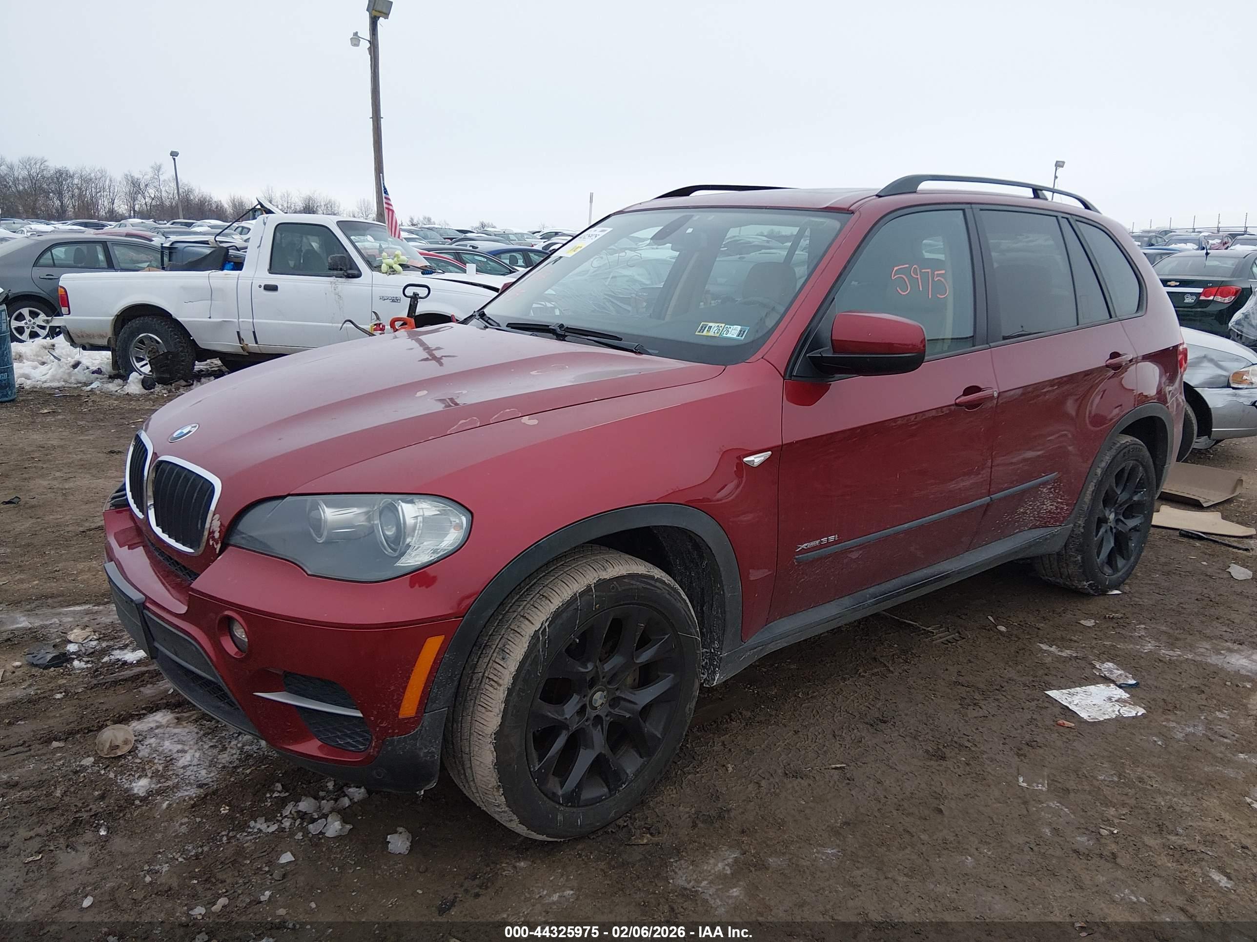BMW X5 image 2