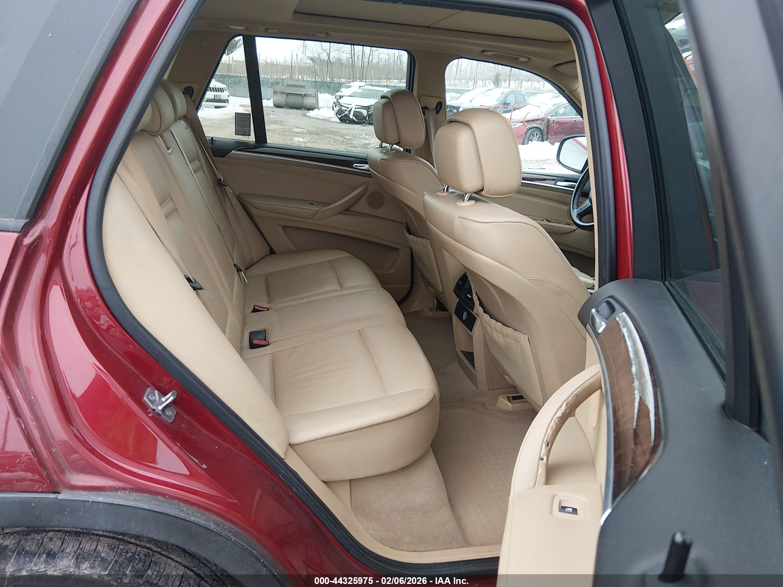 BMW X5 image 8