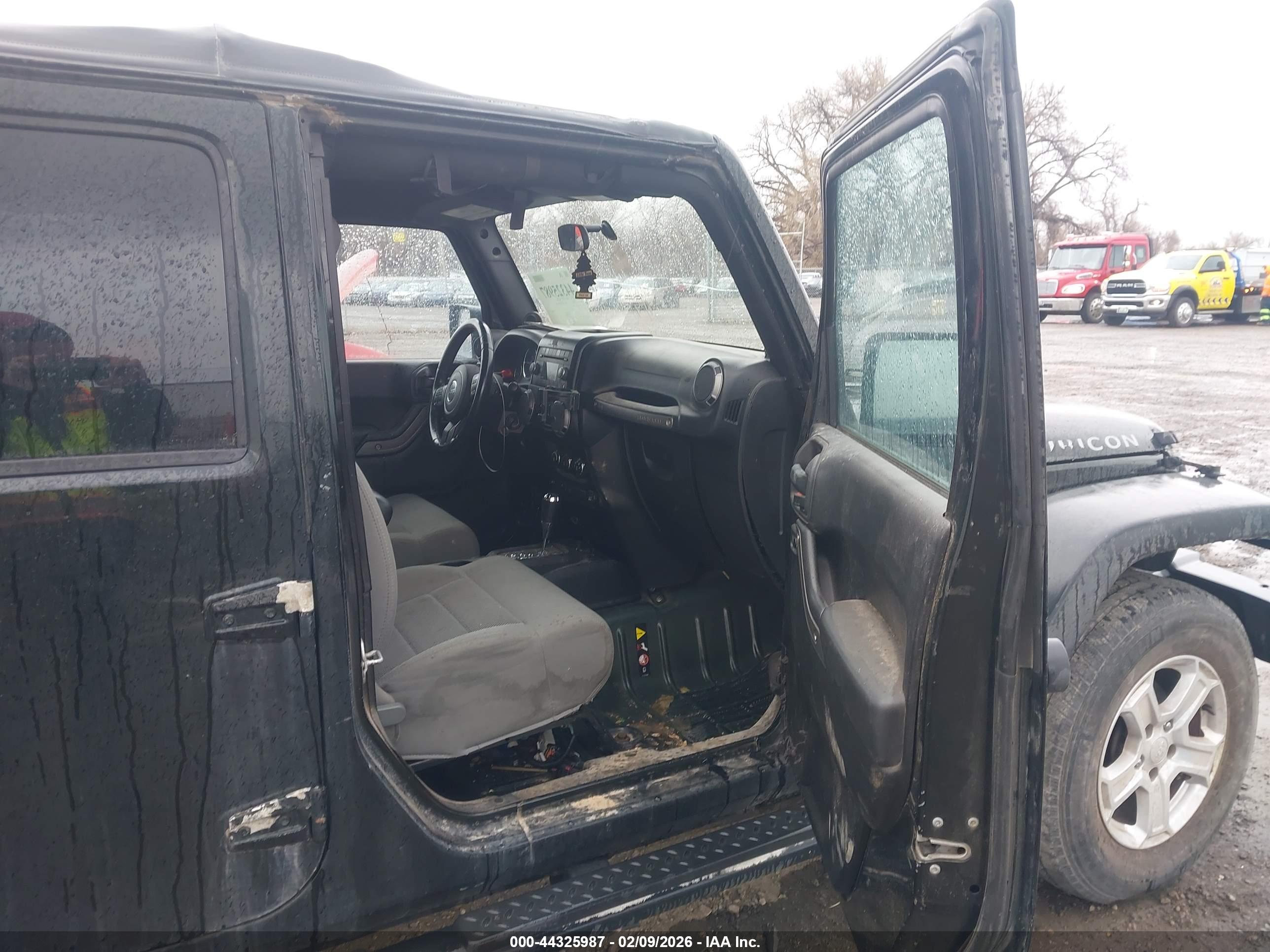 JEEP WRANGLER image 5