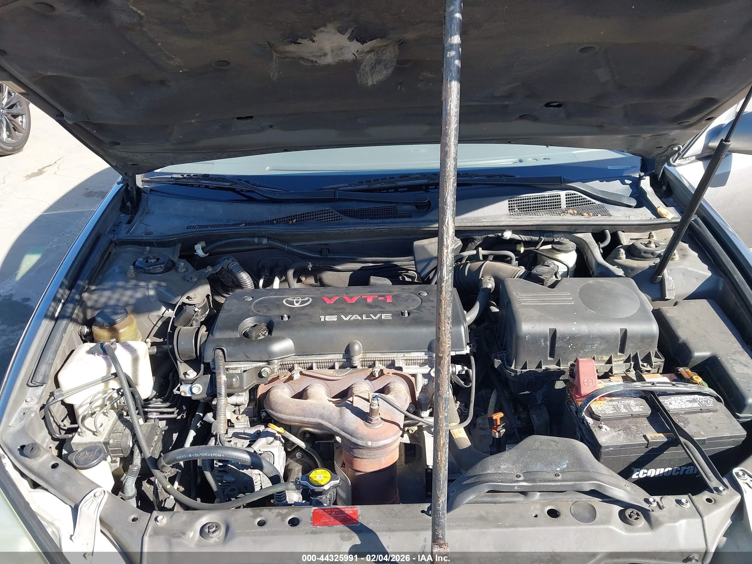 TOYOTA CAMRY image 10