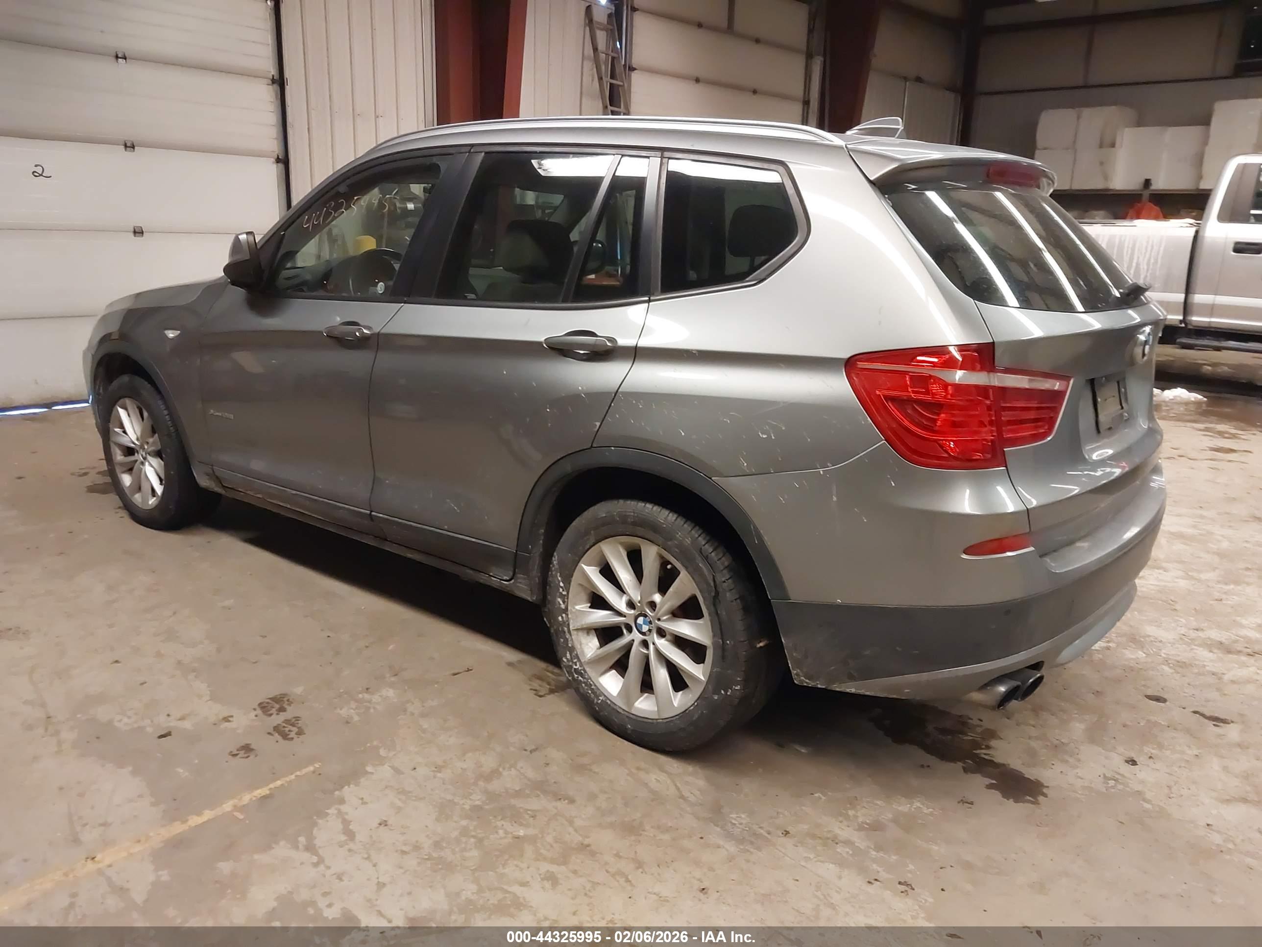 BMW X3 image 3
