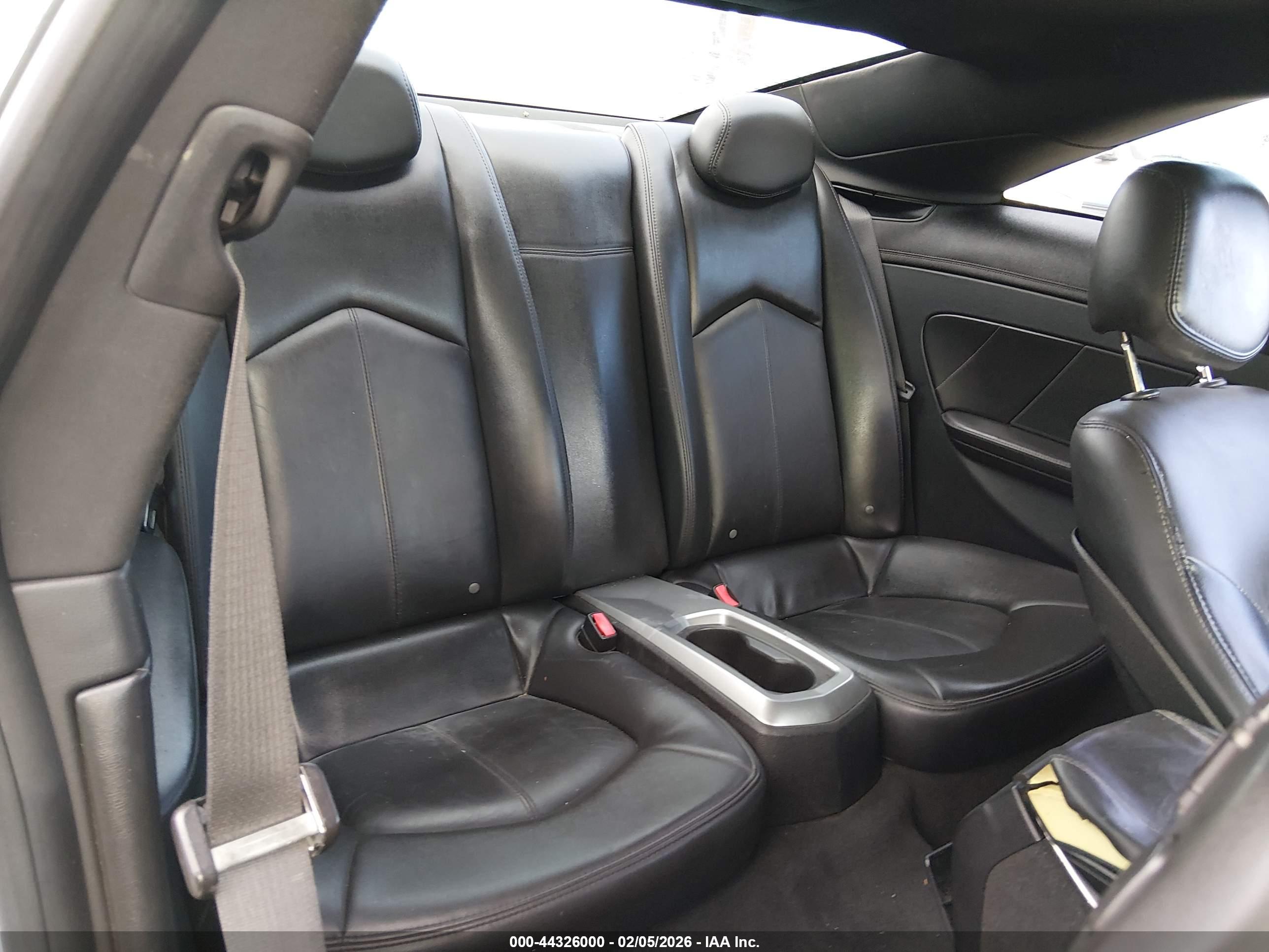 CADILLAC CTS image 8