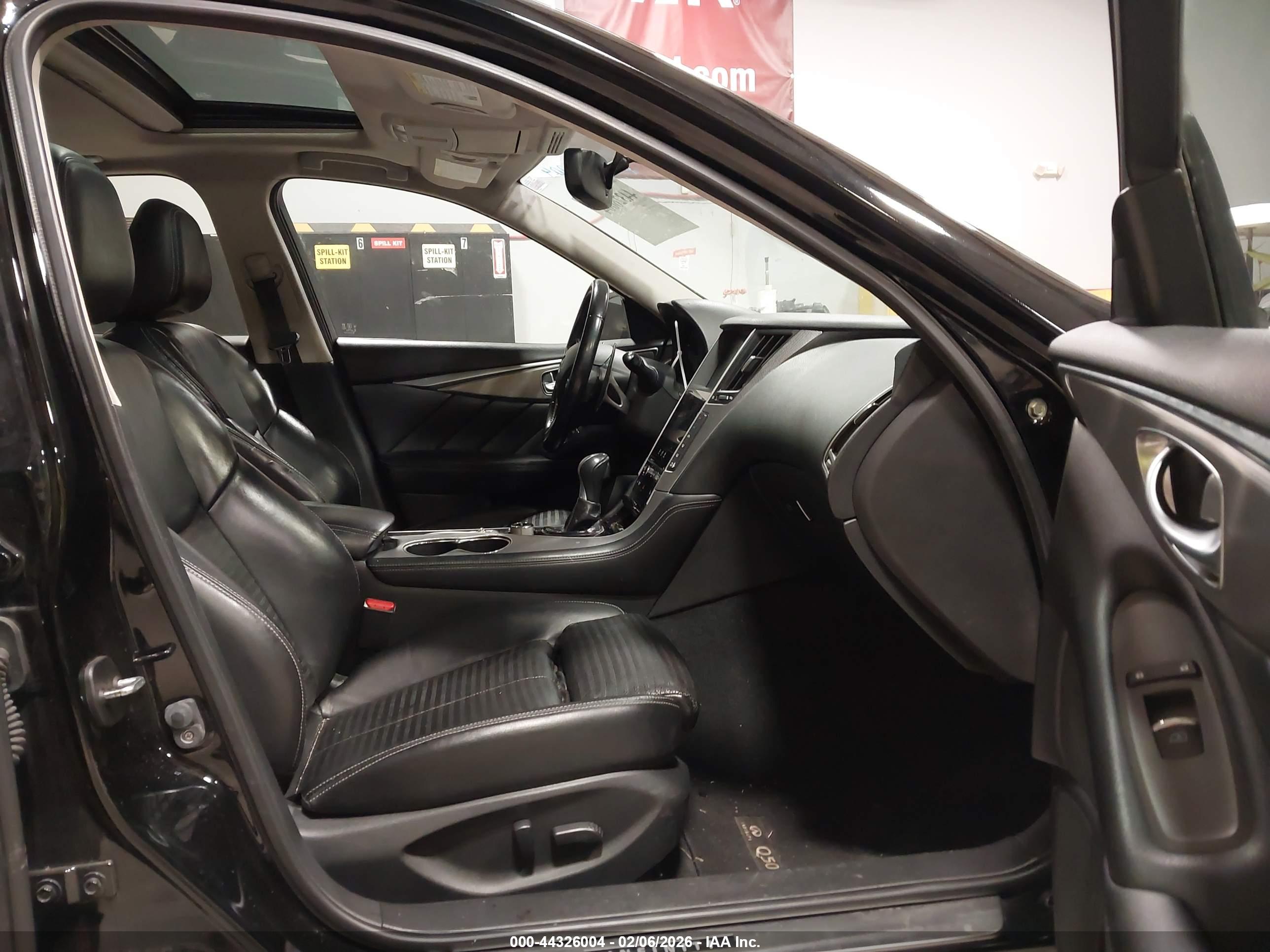 INFINITI Q50 image 5