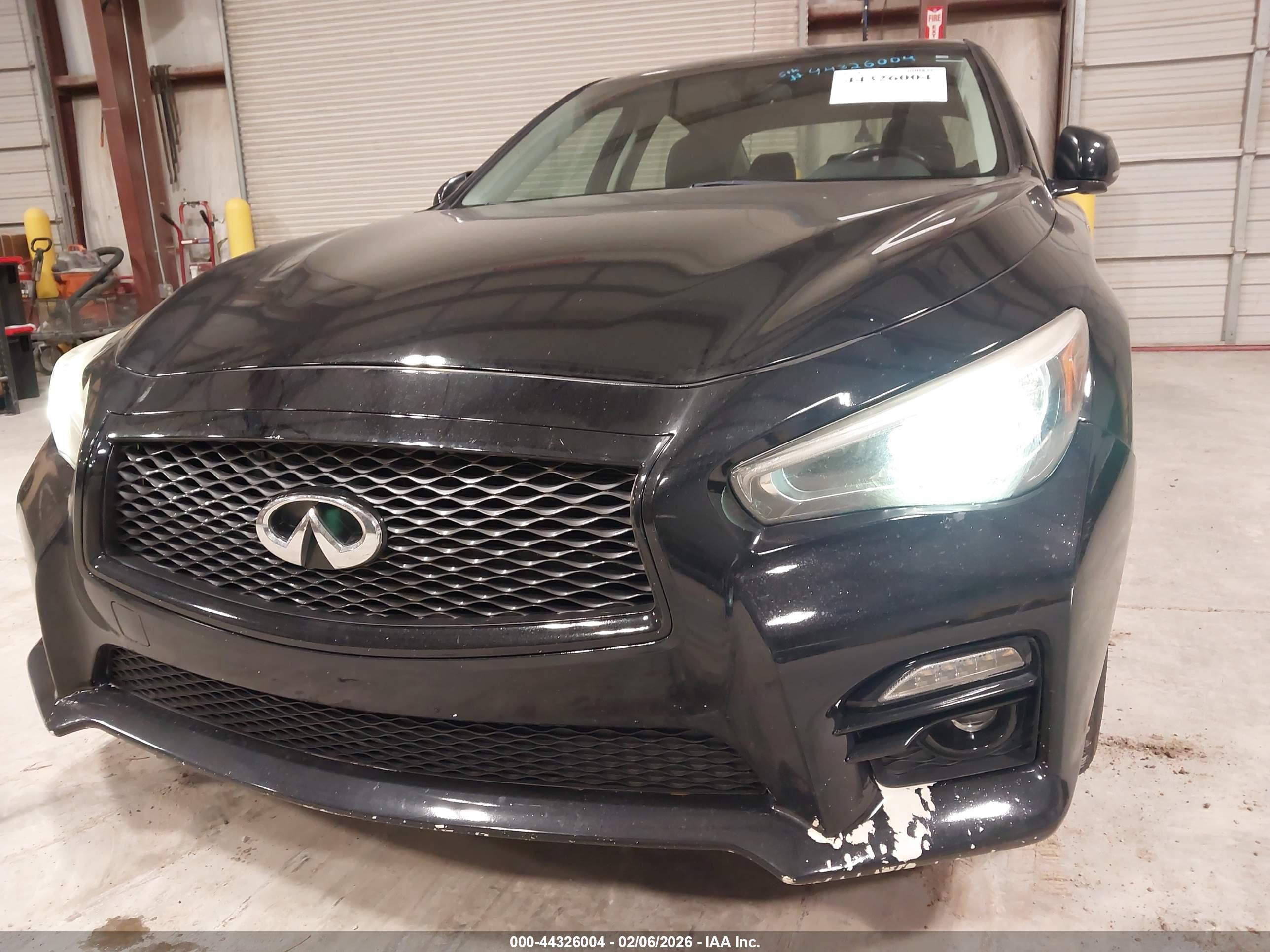INFINITI Q50 image 6