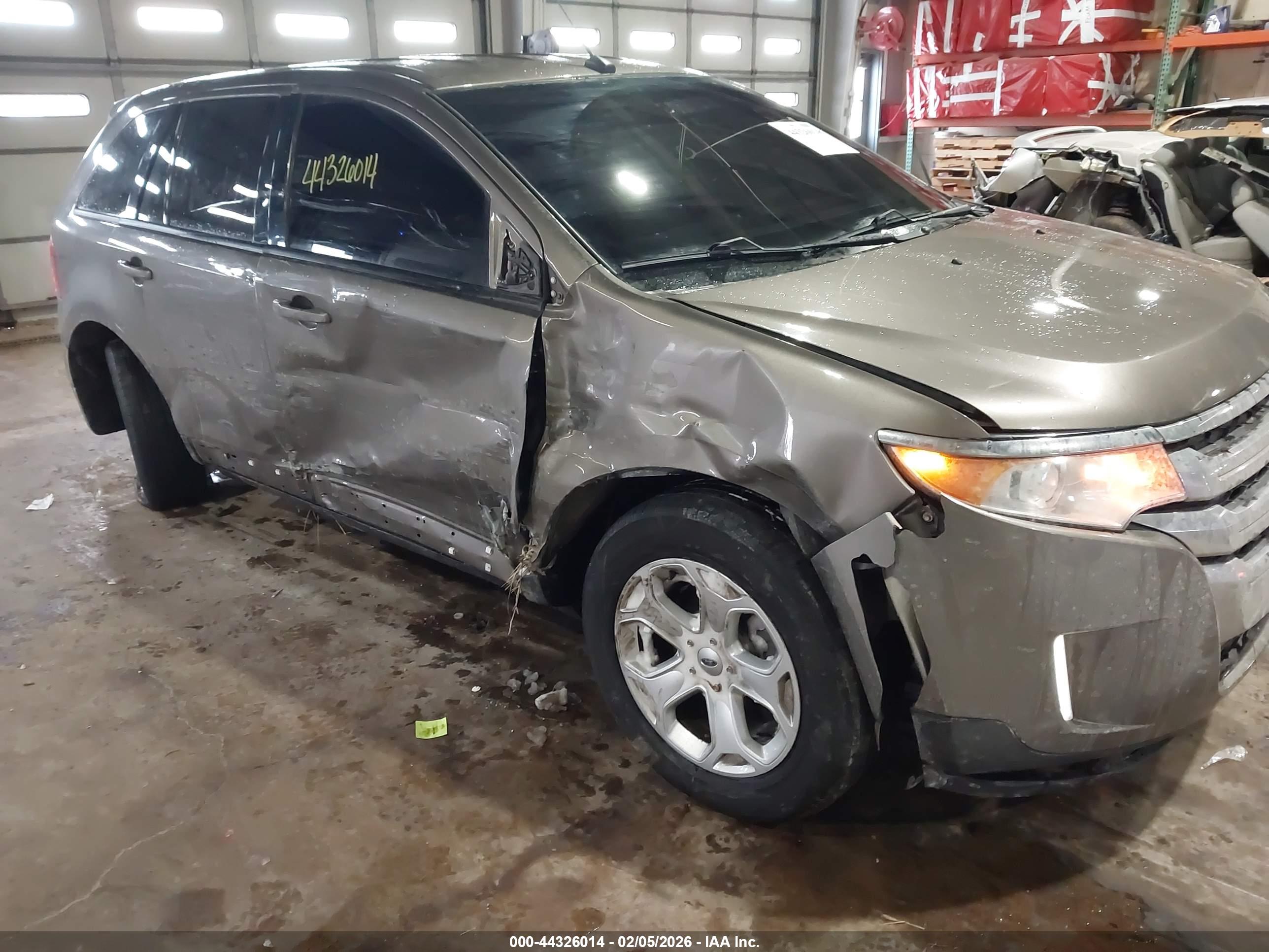 FORD EDGE image 6