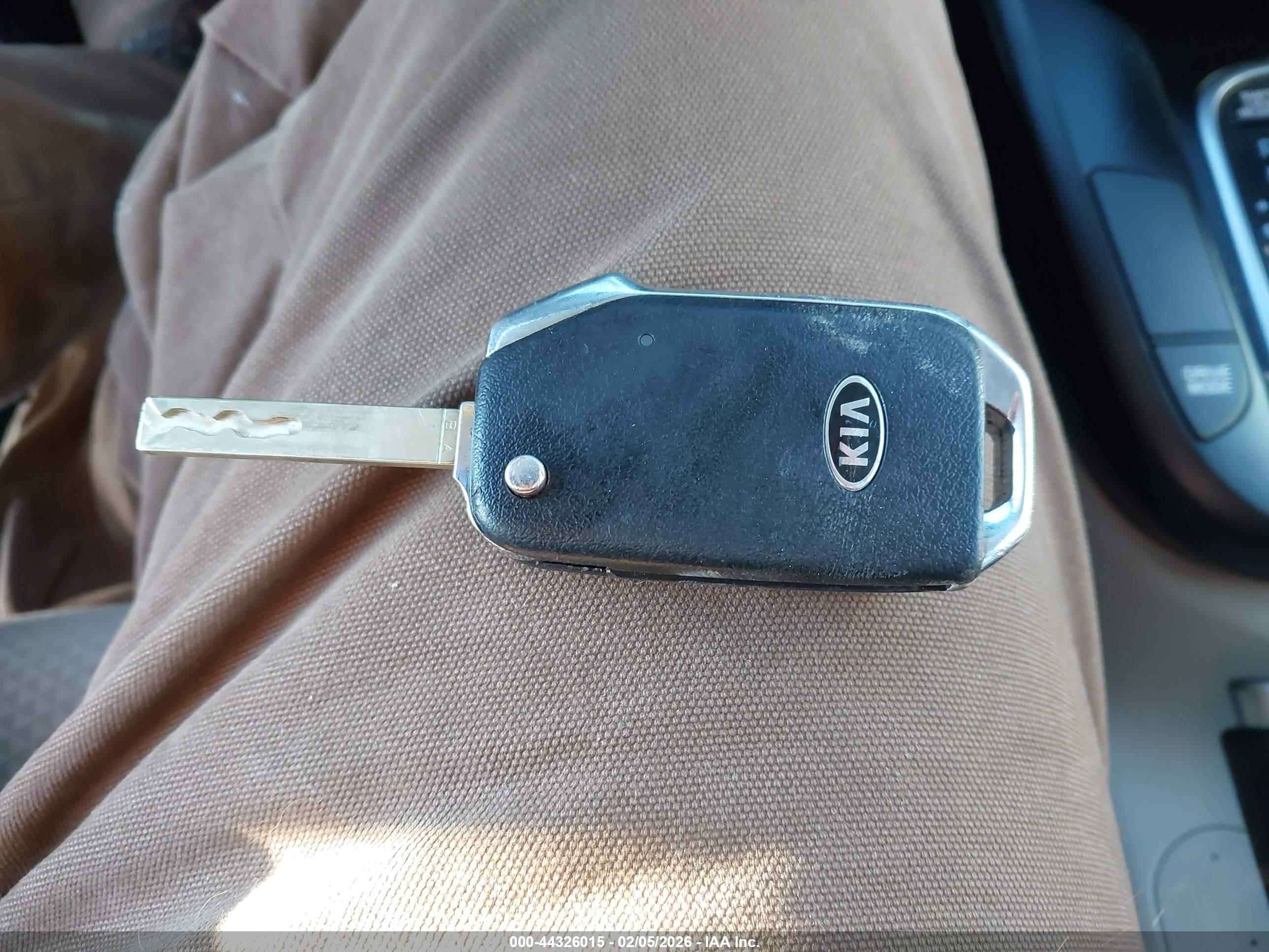 KIA SOUL image 11