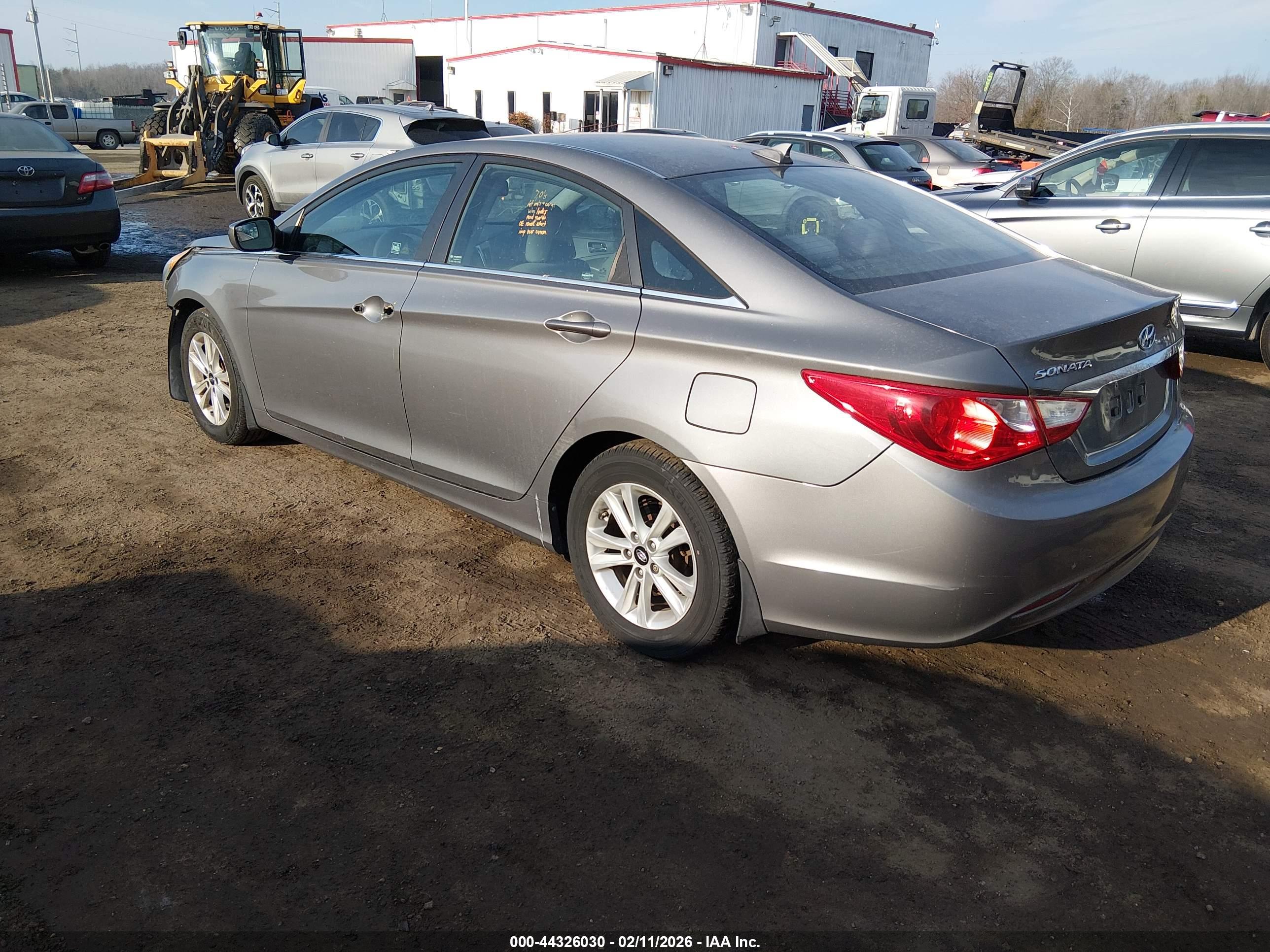 HYUNDAI SONATA image 3